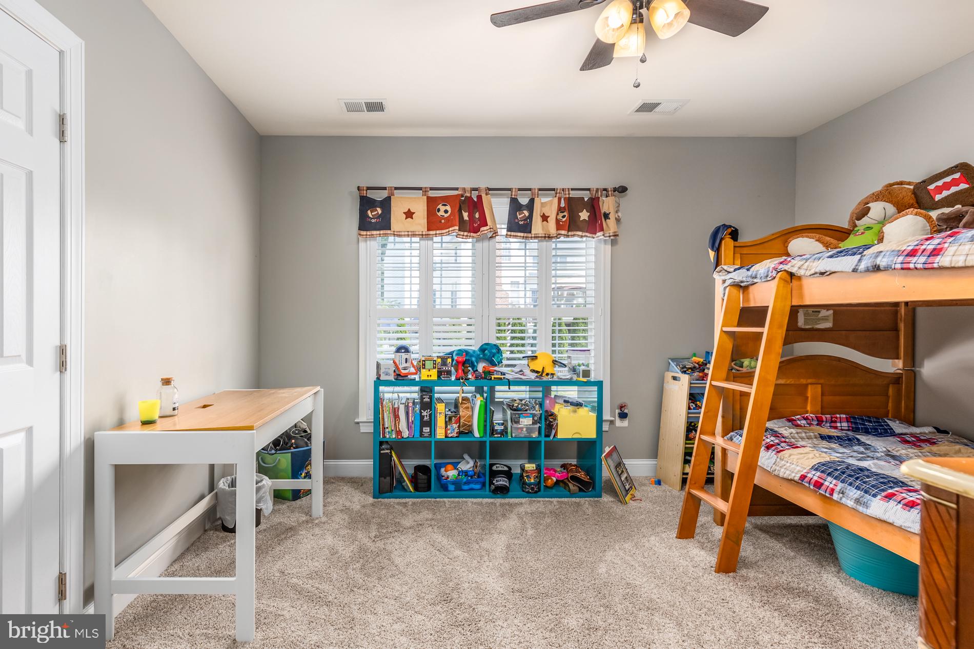 RIVER FALLS - Residential