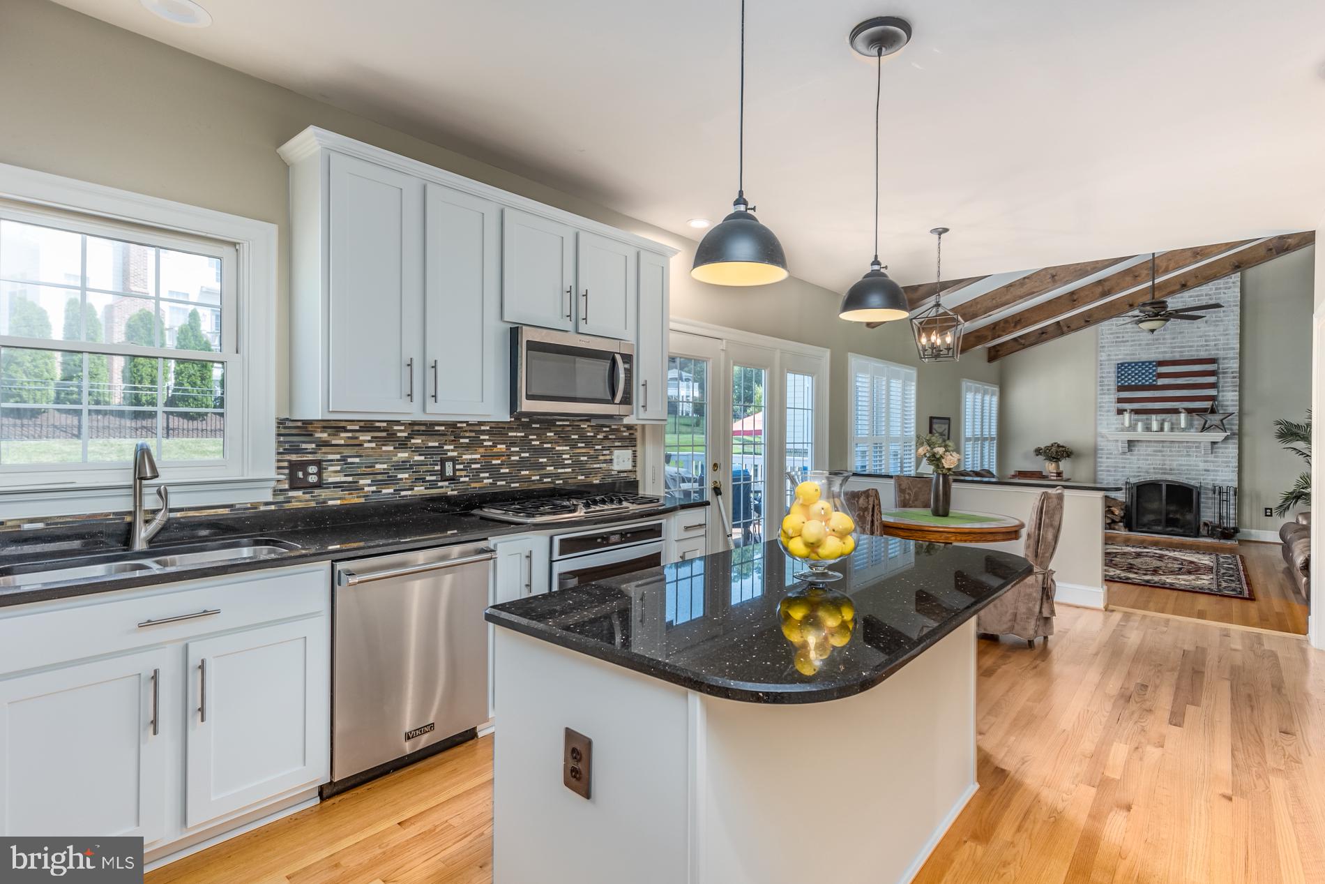 RIVER FALLS - Residential