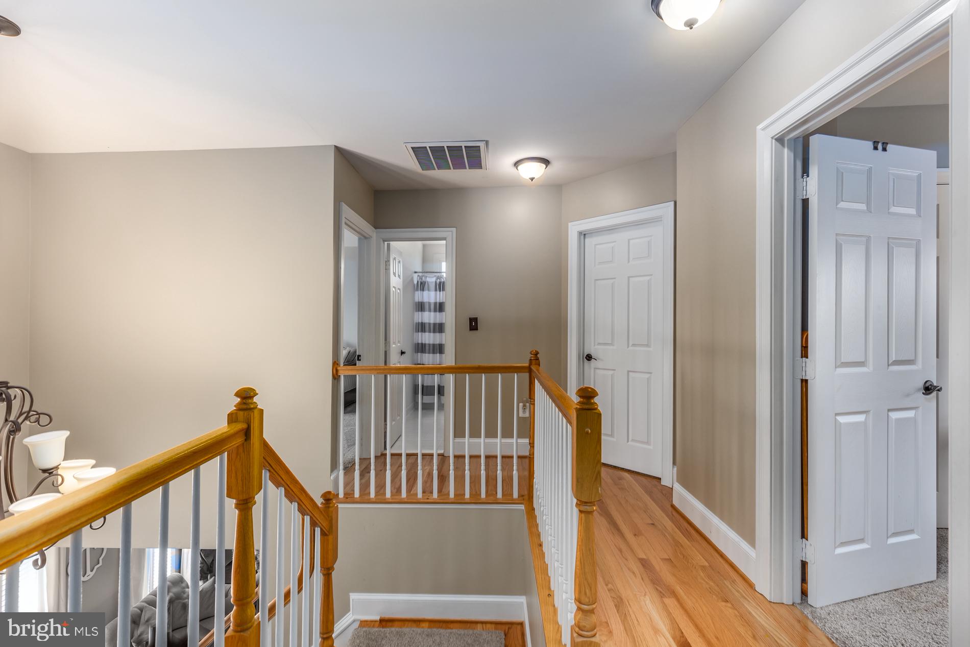 RIVER FALLS - Residential