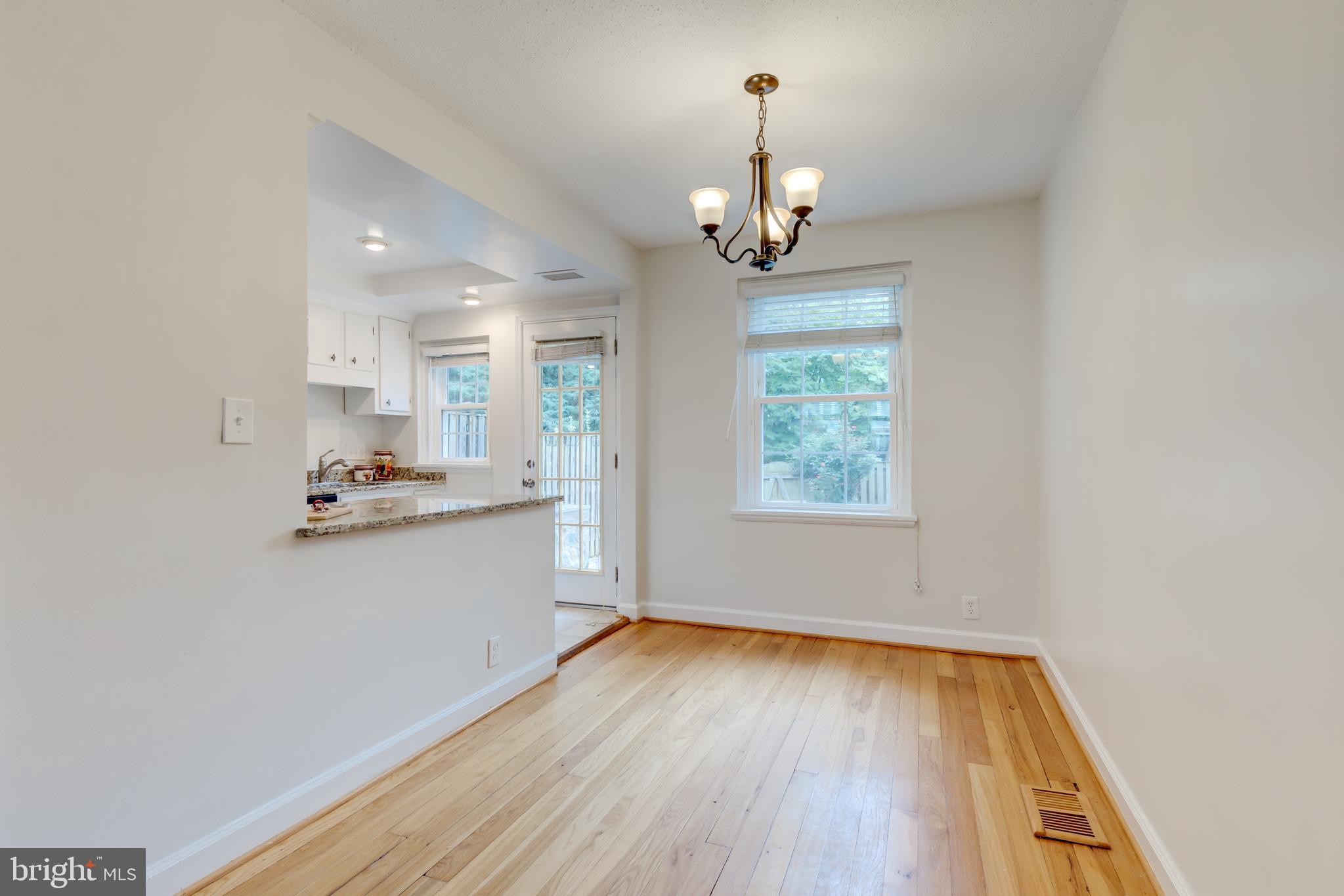 FAIRLINGTON ARBORS - Residential Lease