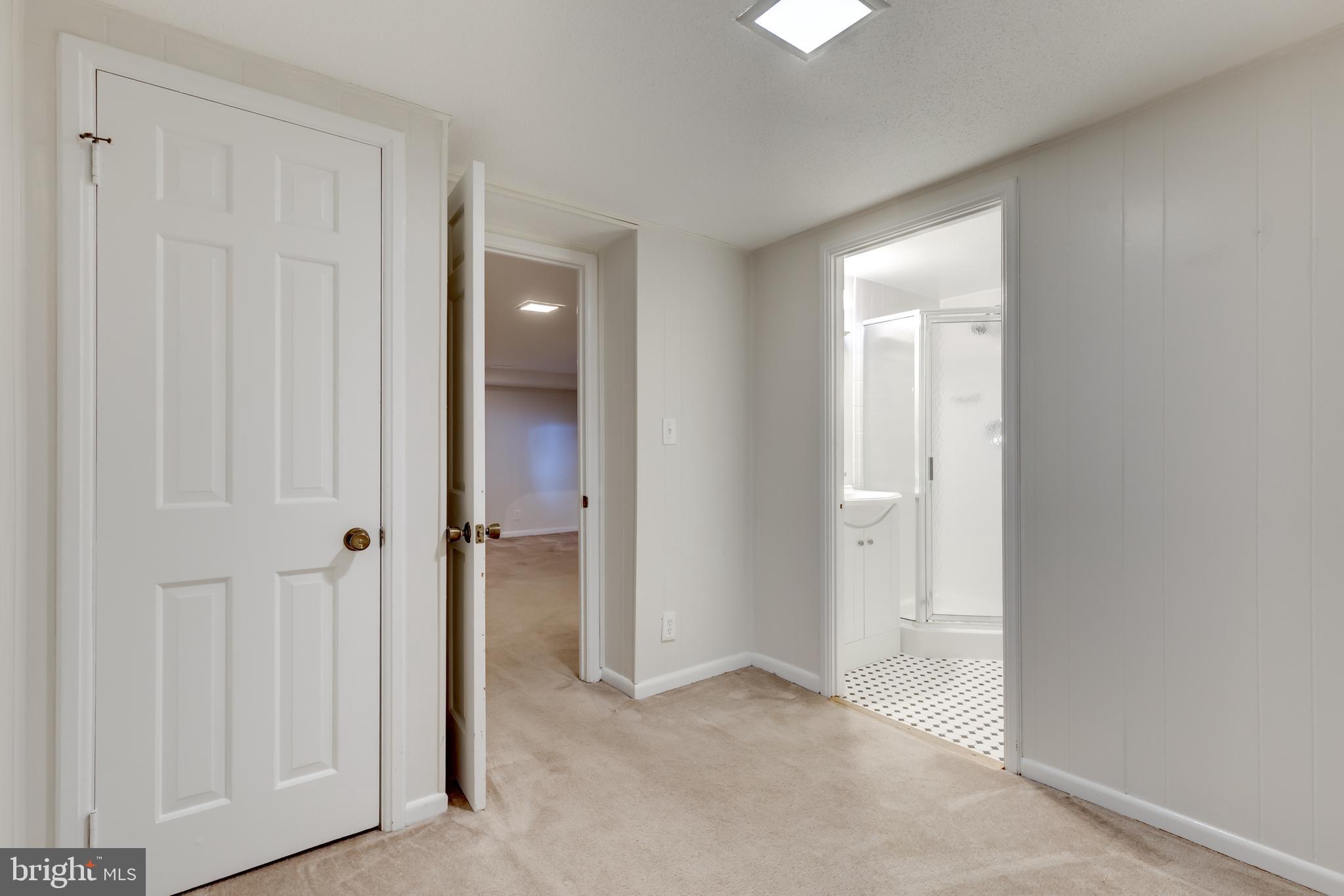 FAIRLINGTON ARBORS - Residential Lease