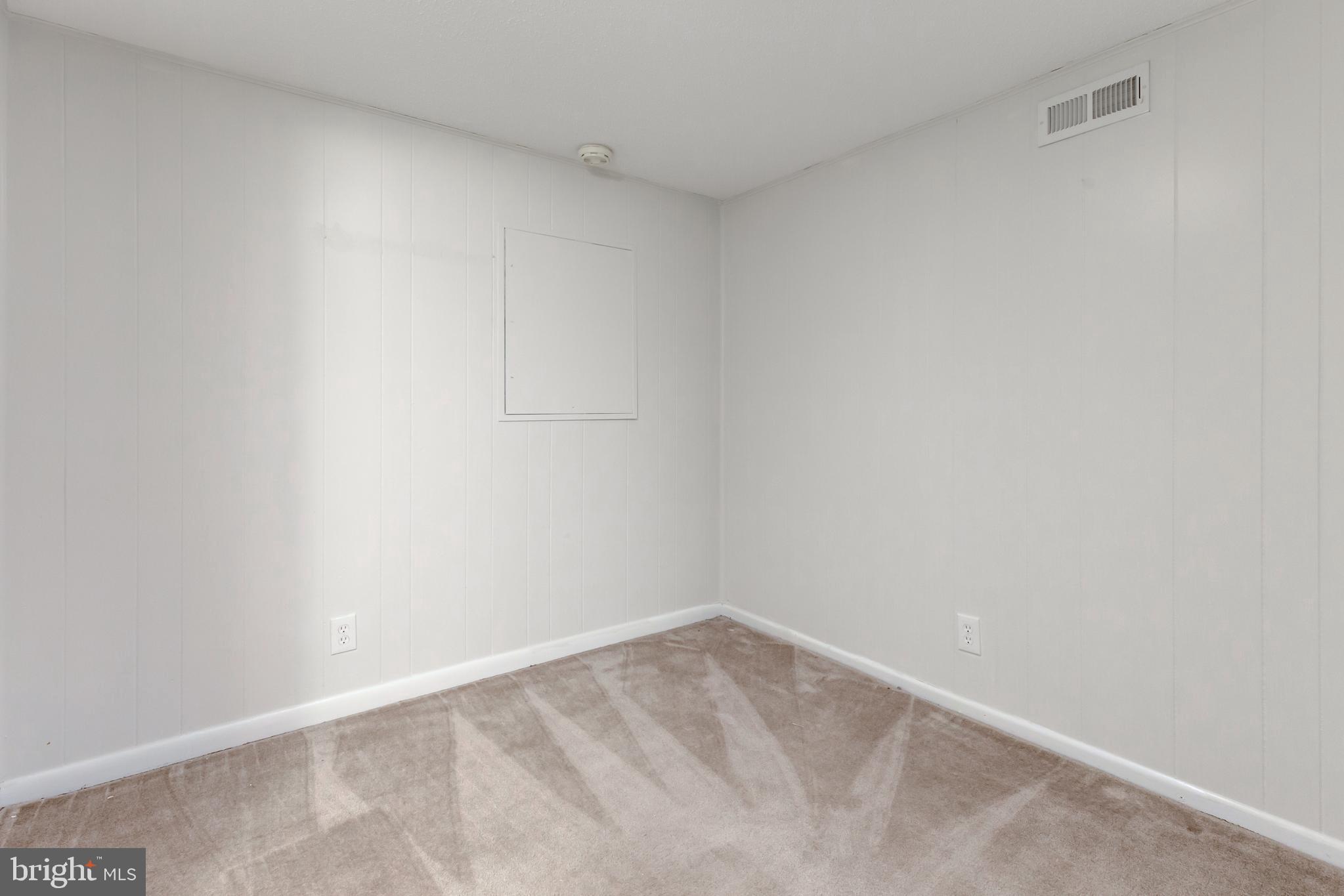 FAIRLINGTON ARBORS - Residential Lease