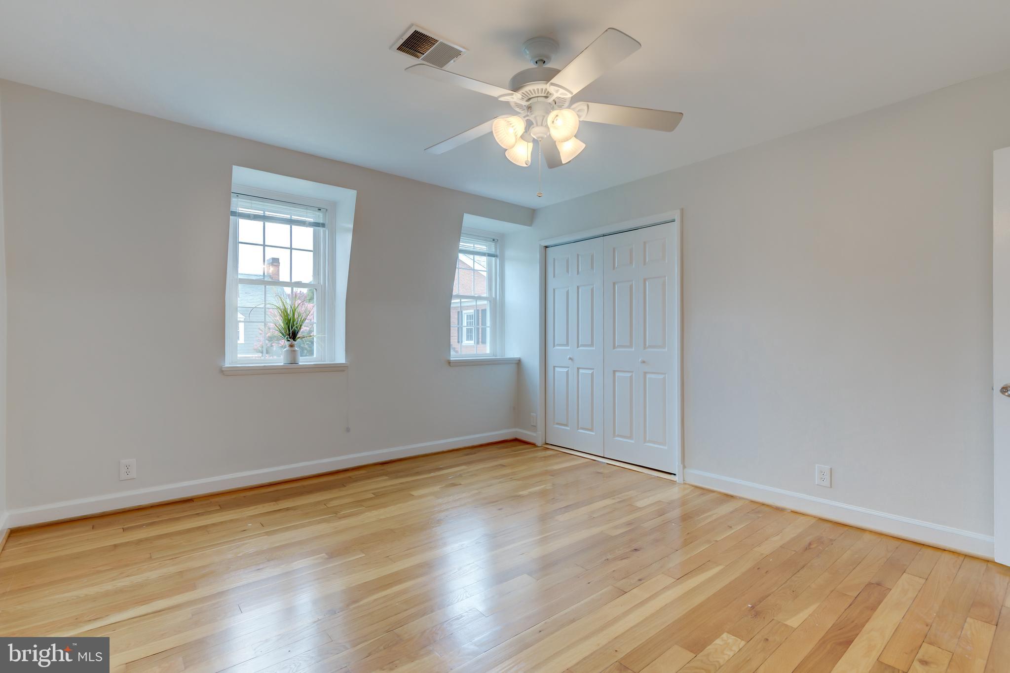 FAIRLINGTON ARBORS - Residential Lease