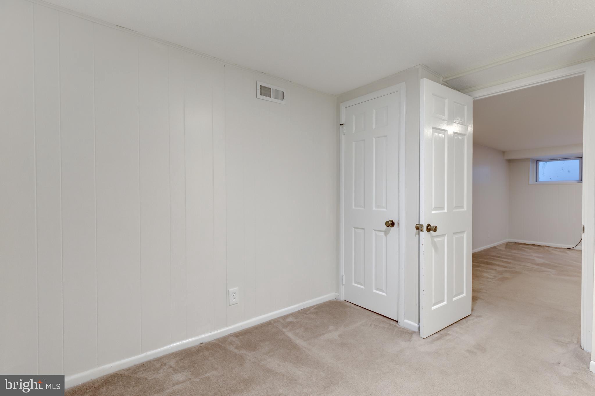 FAIRLINGTON ARBORS - Residential Lease