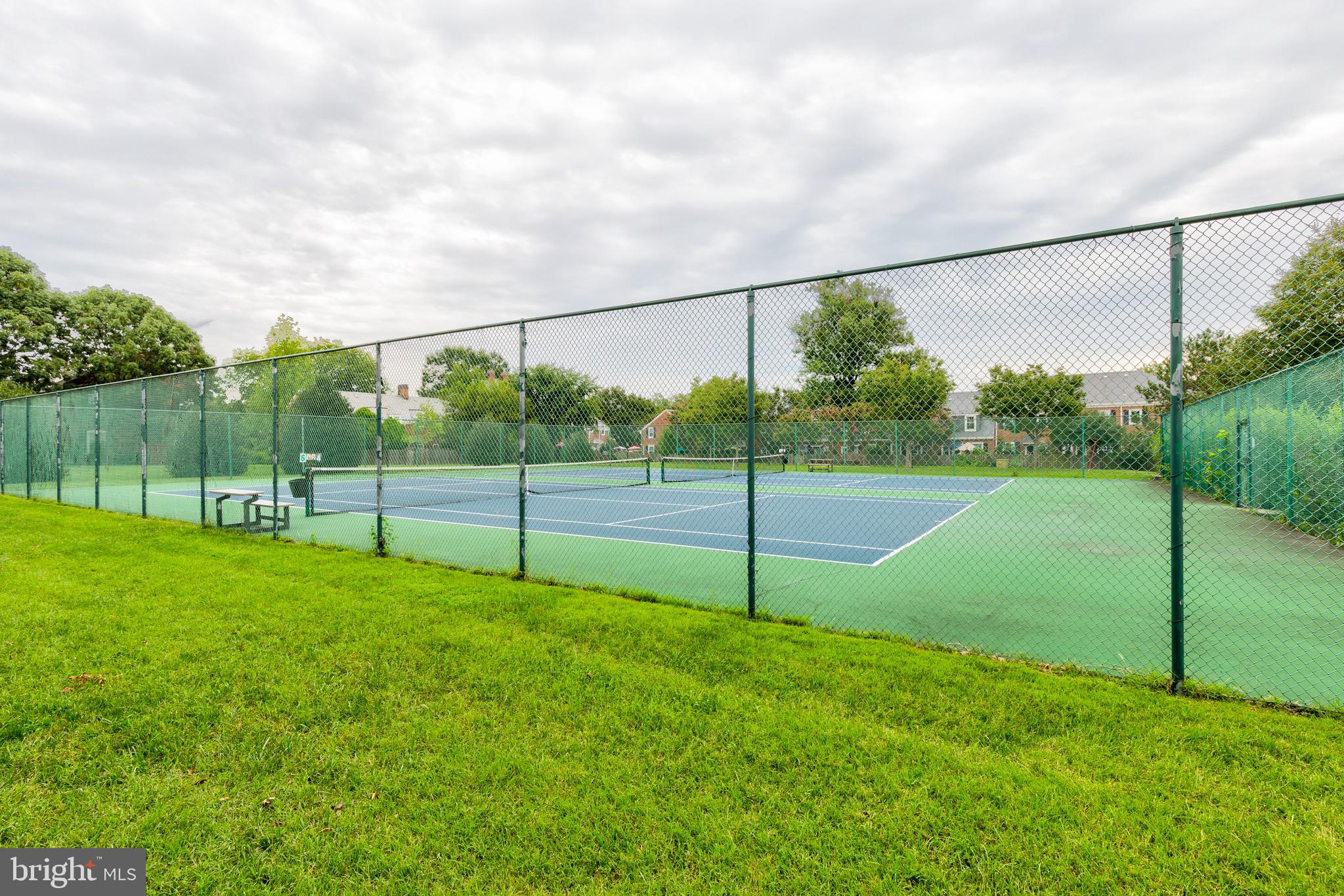 FAIRLINGTON ARBORS - Residential Lease