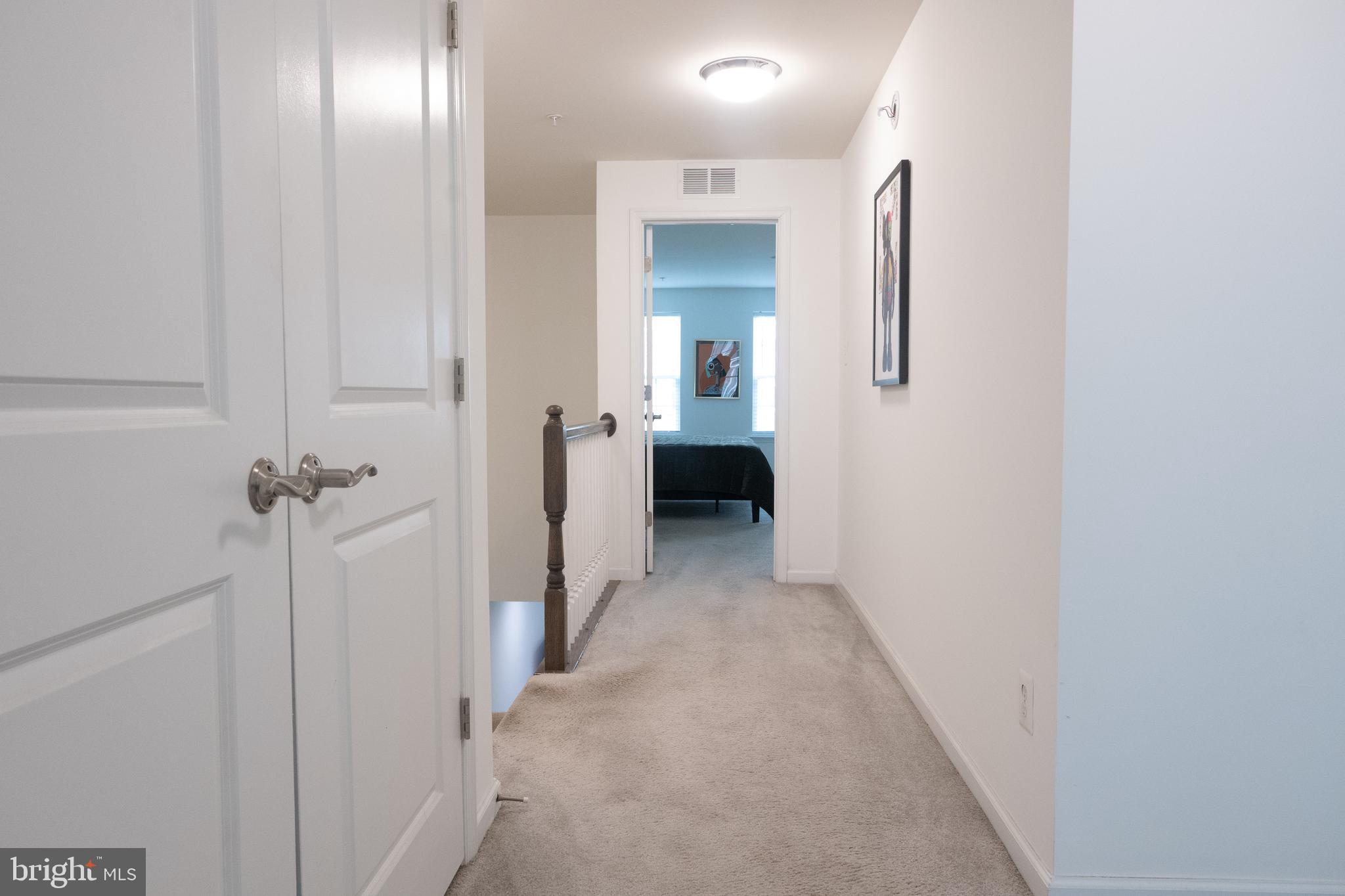 METRO POINTE - Residential