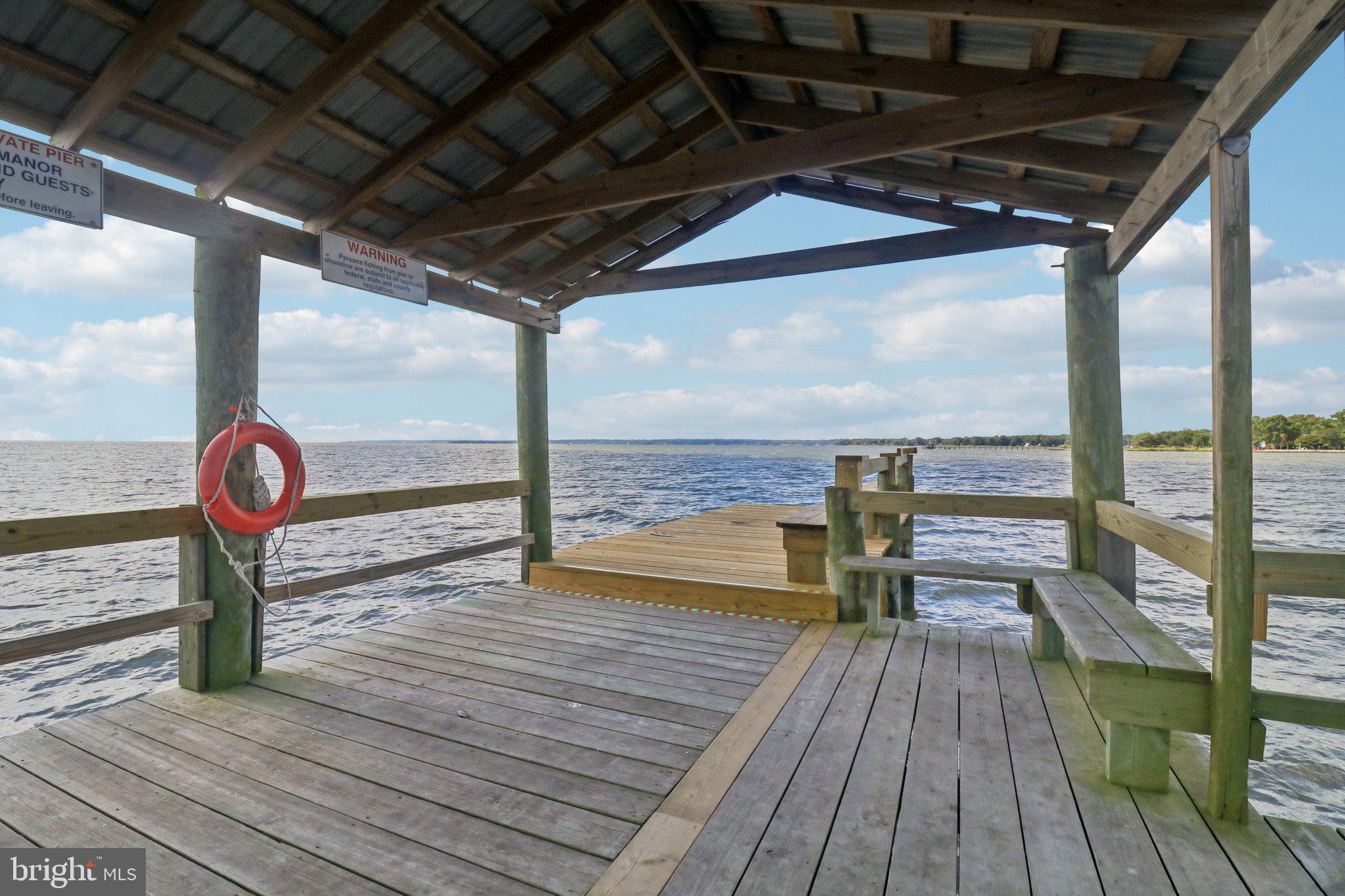 FRANKLIN MANOR BEACH - Residential