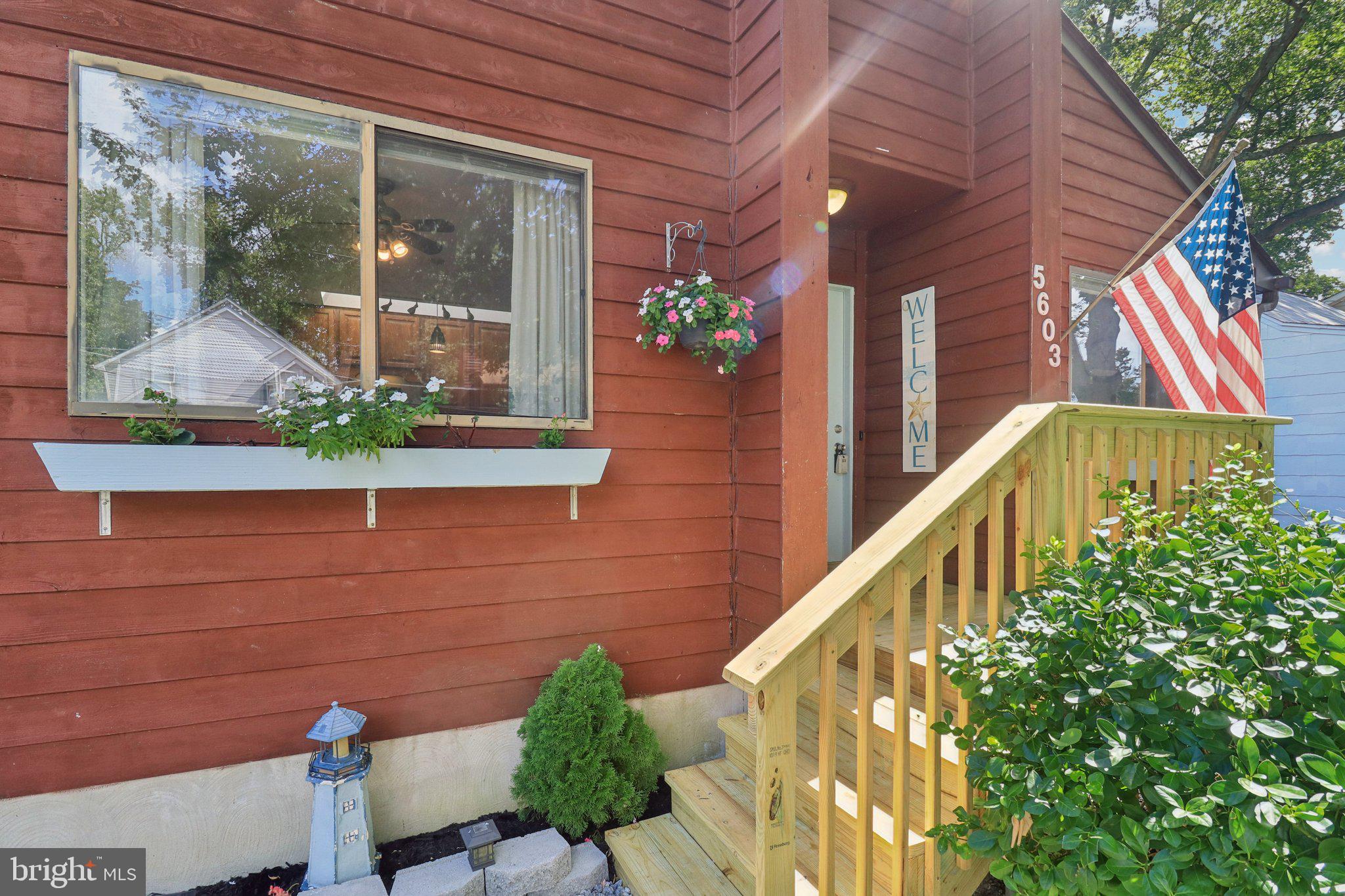 FRANKLIN MANOR BEACH - Residential