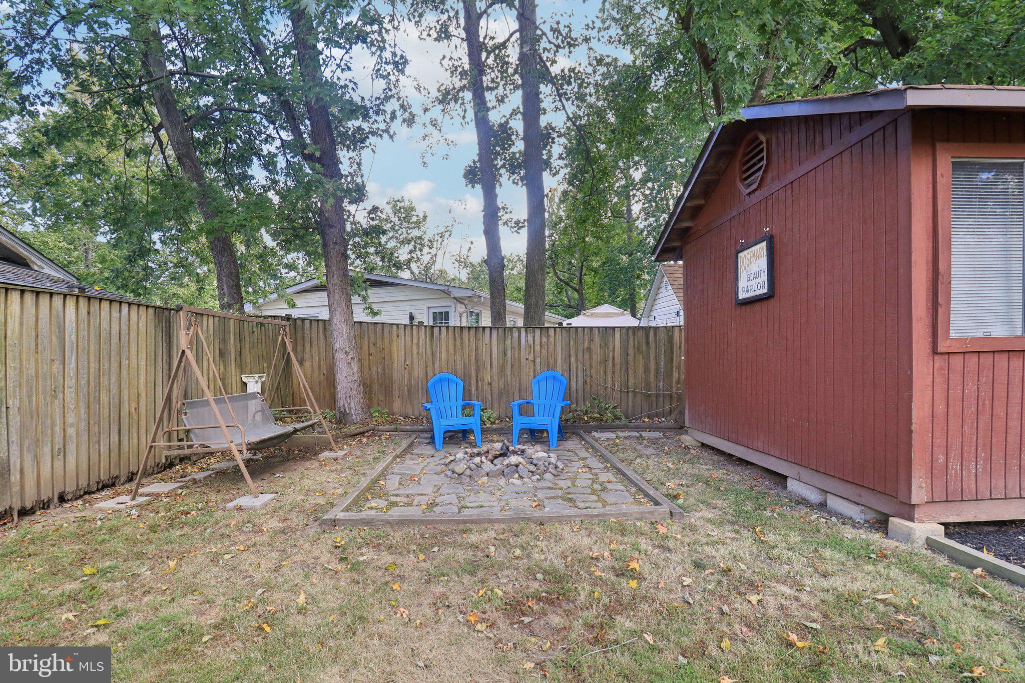 FRANKLIN MANOR BEACH - Residential