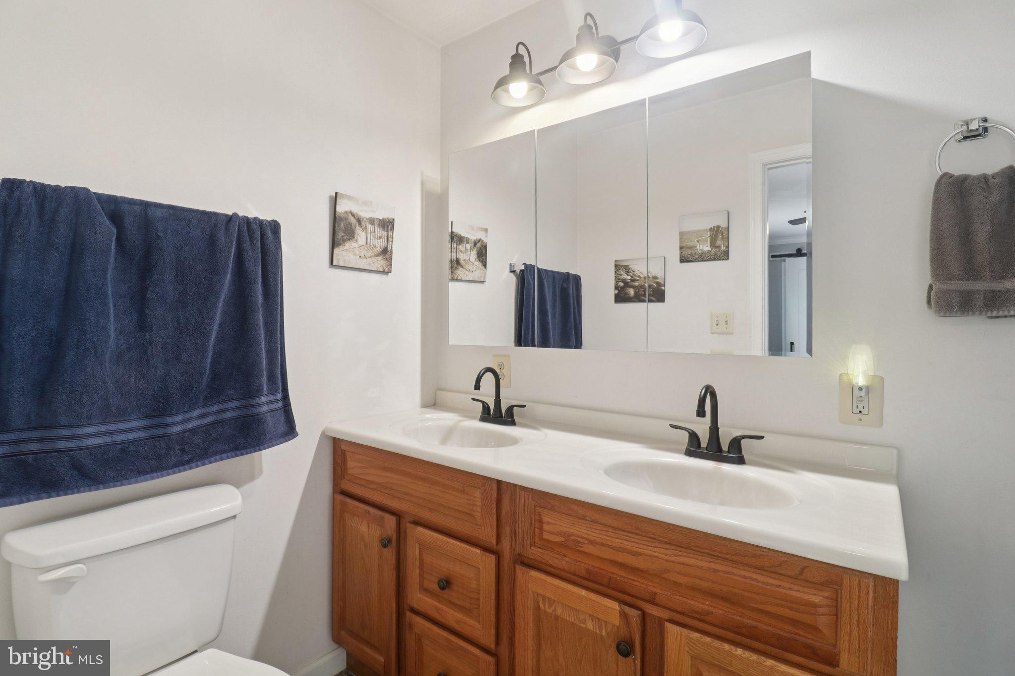 FRANKLIN MANOR BEACH - Residential