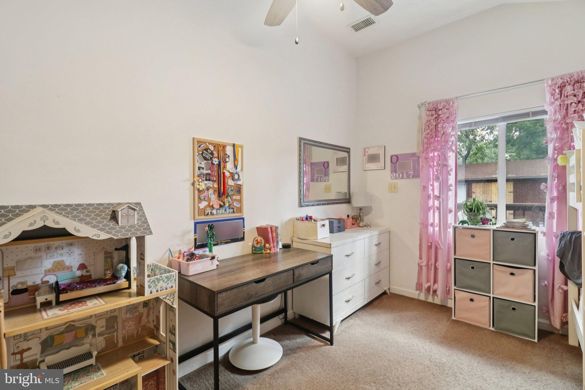 FRANKLIN MANOR BEACH - Residential