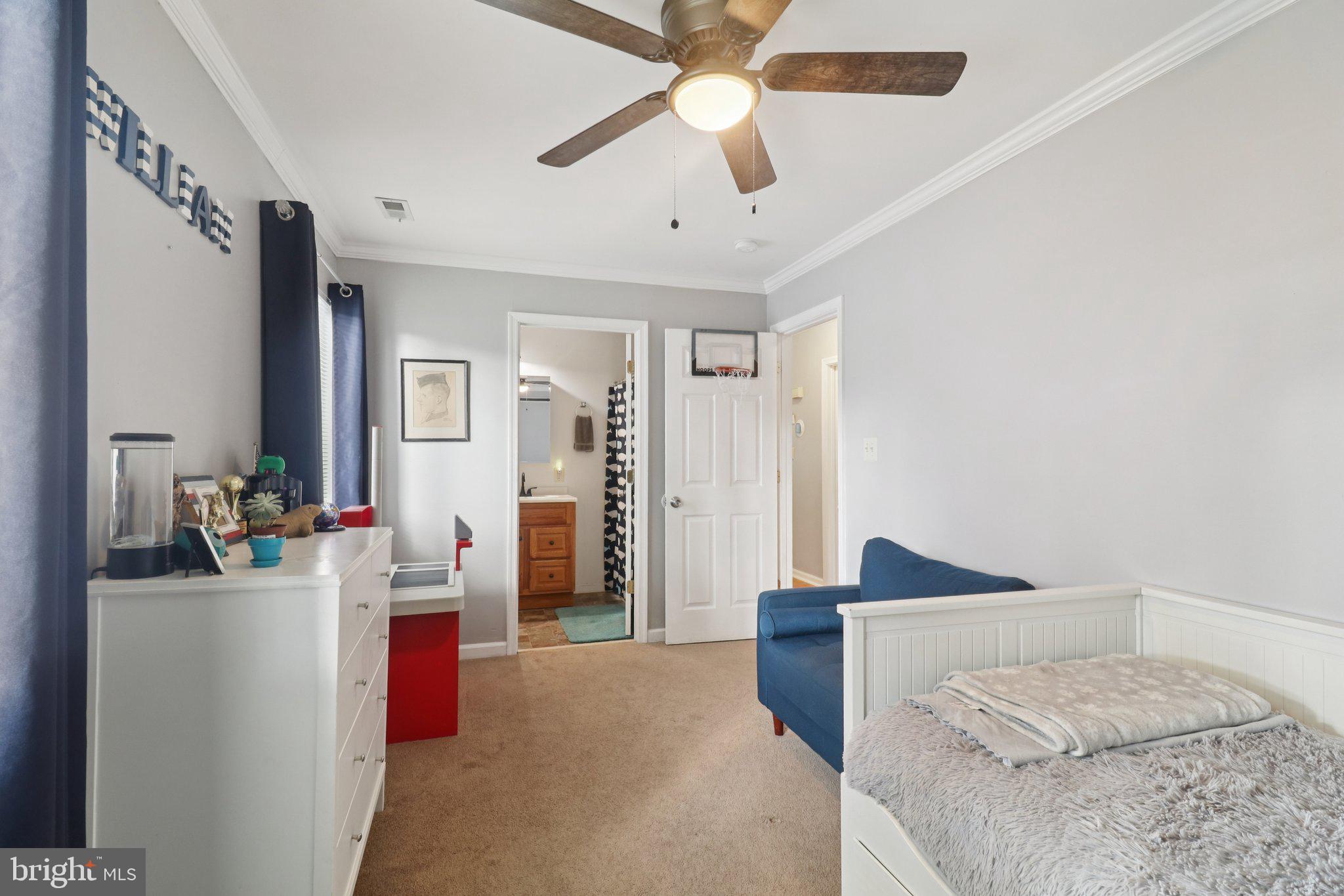 FRANKLIN MANOR BEACH - Residential