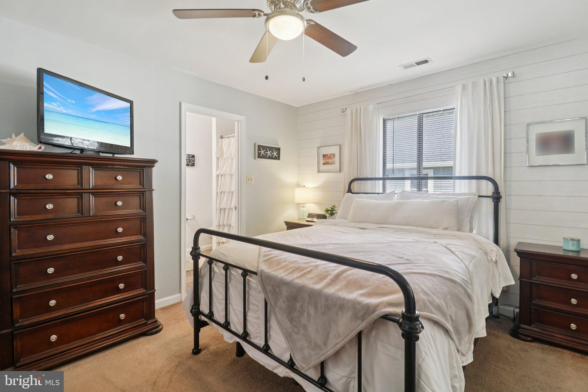 FRANKLIN MANOR BEACH - Residential