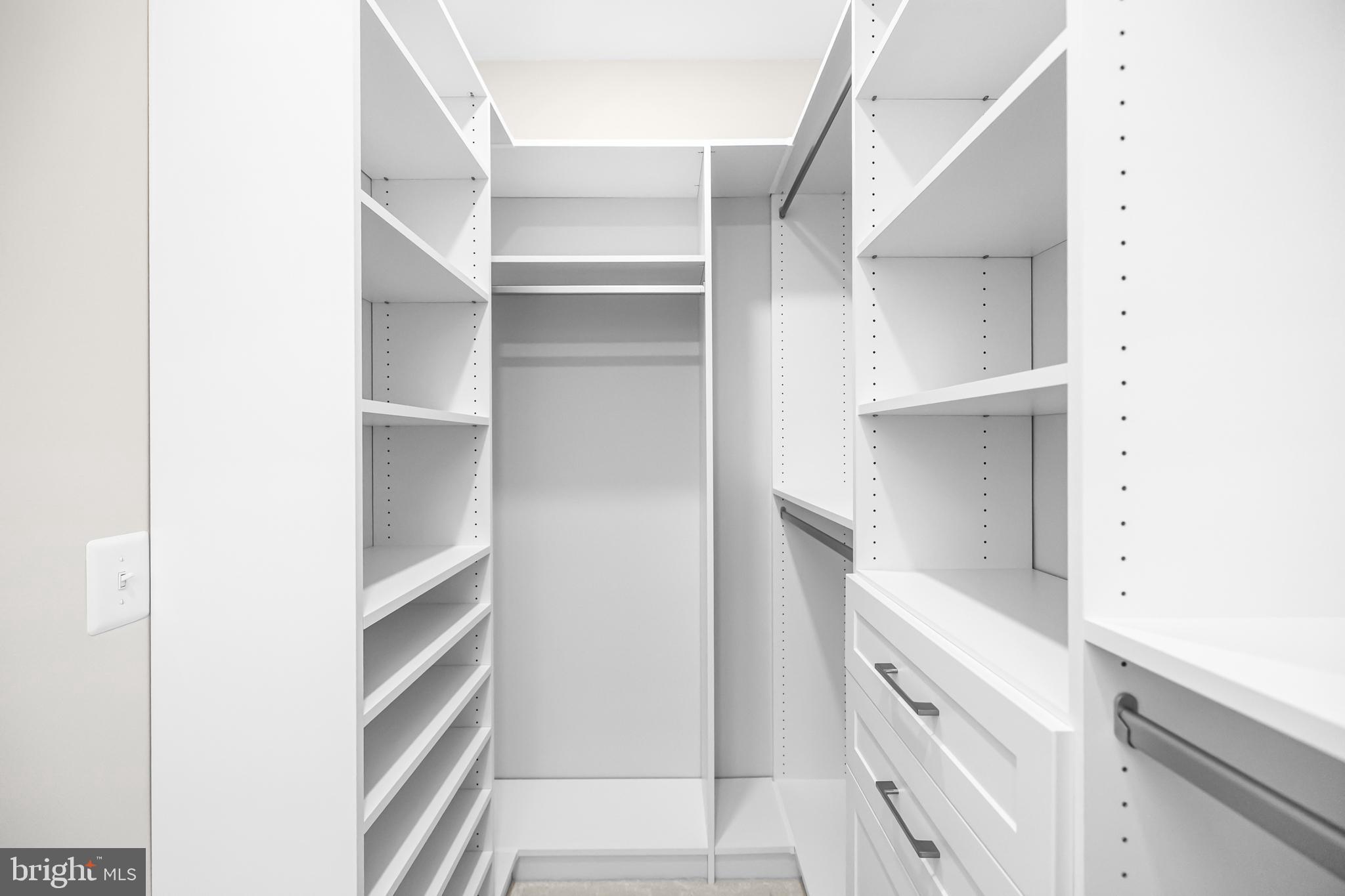 BRAMBLETON - Residential