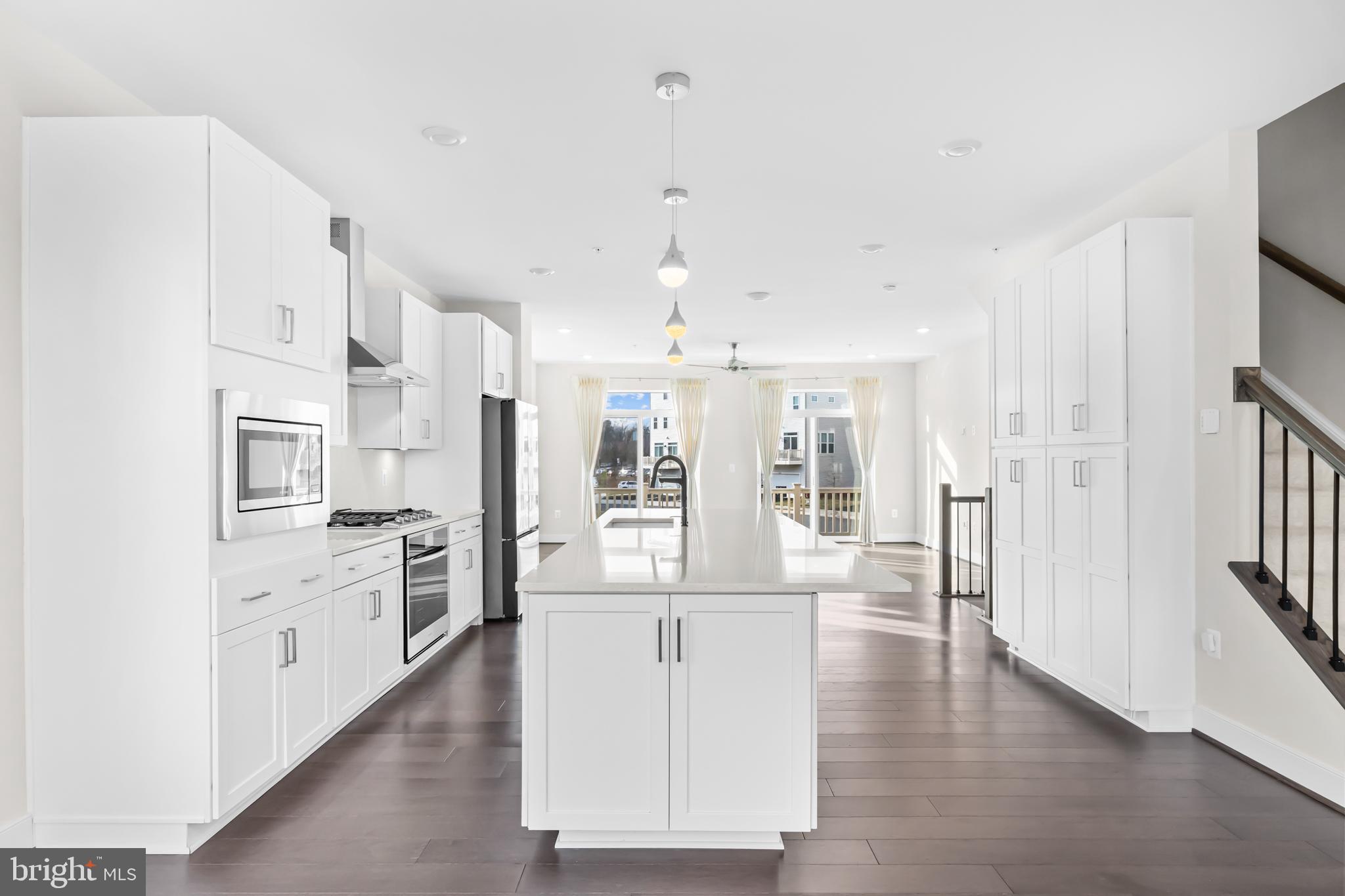 BRAMBLETON - Residential