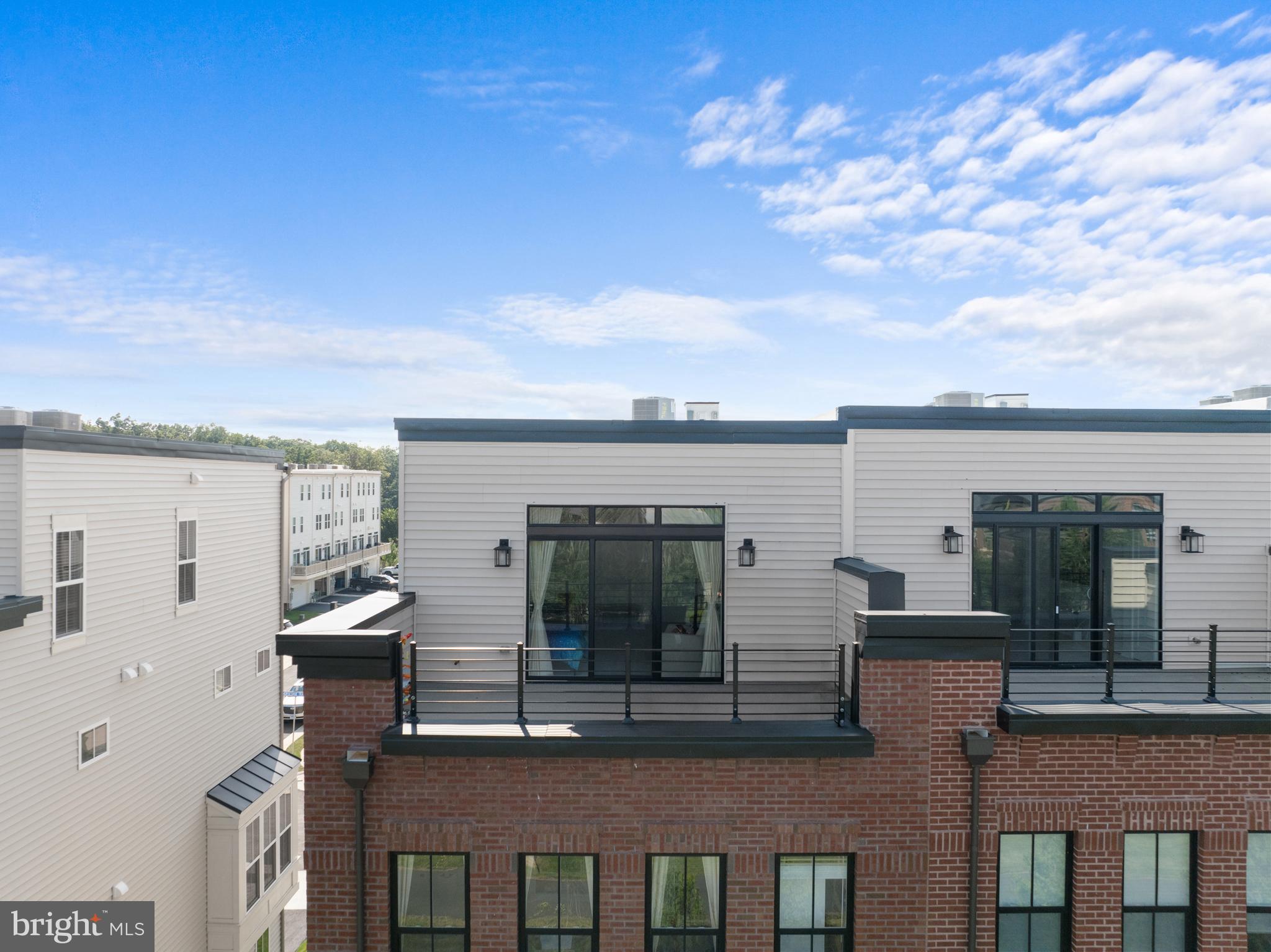 BRAMBLETON - Residential