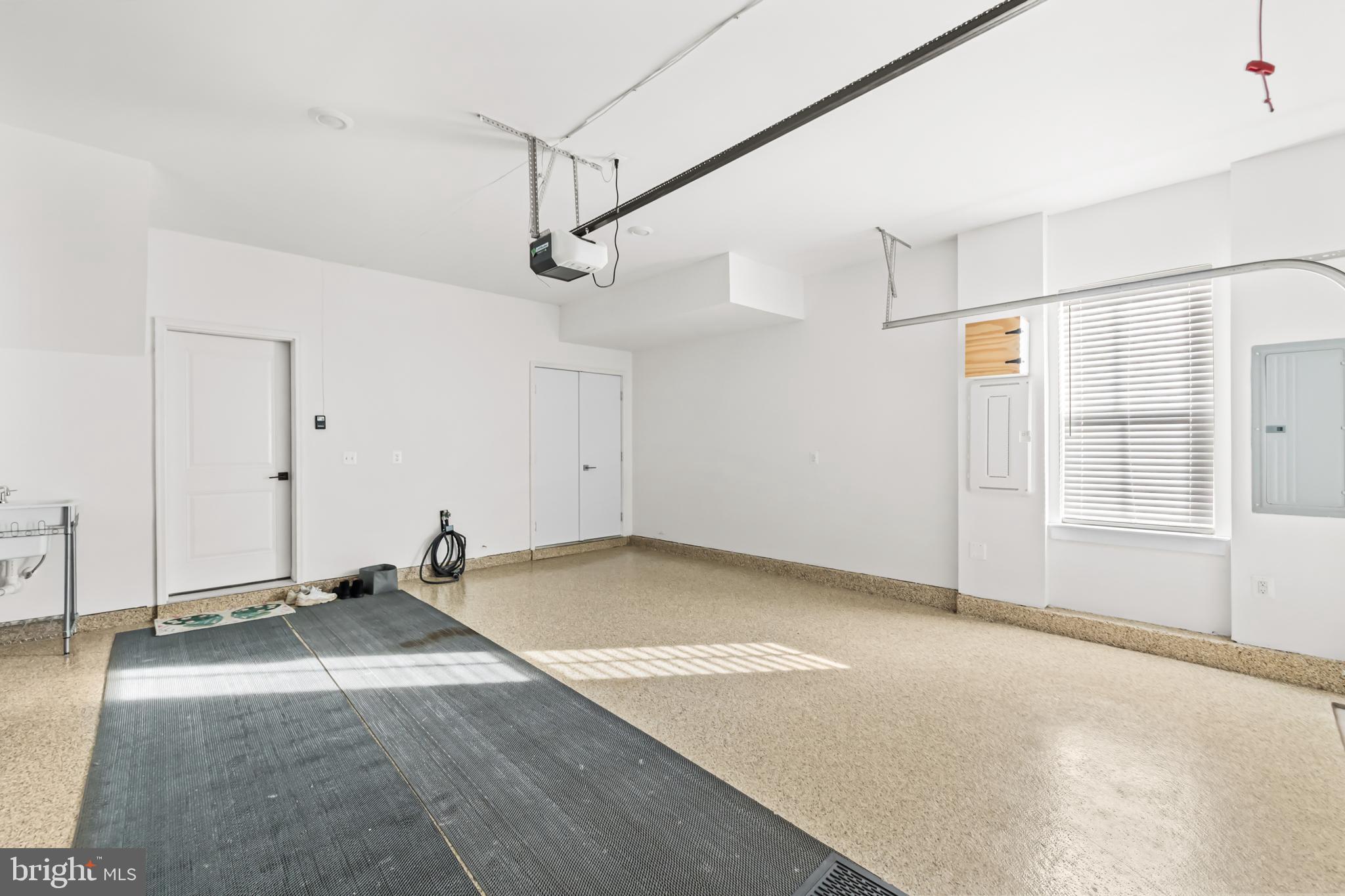 BRAMBLETON - Residential