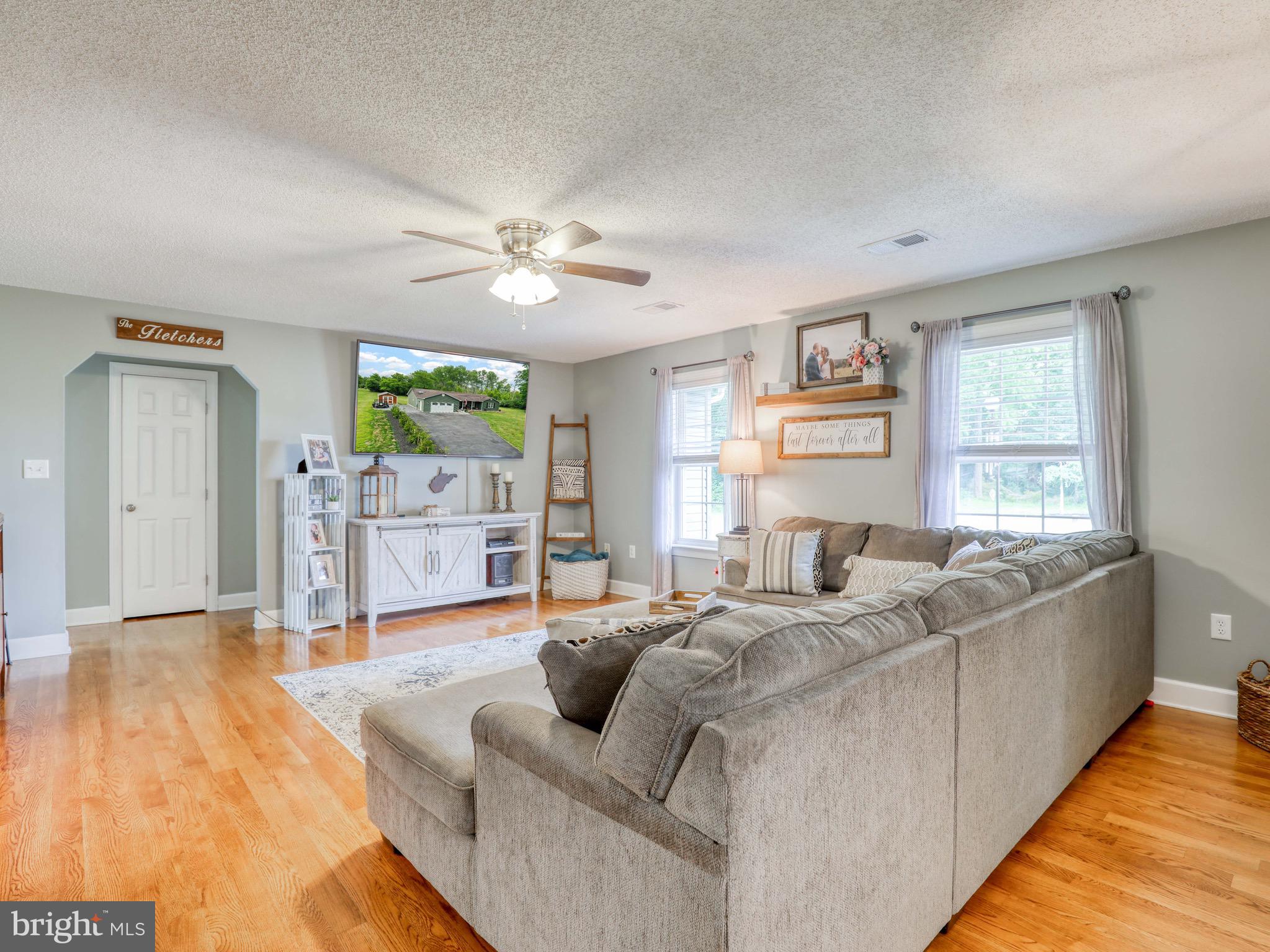 APPLE TREE FARMS - Residential