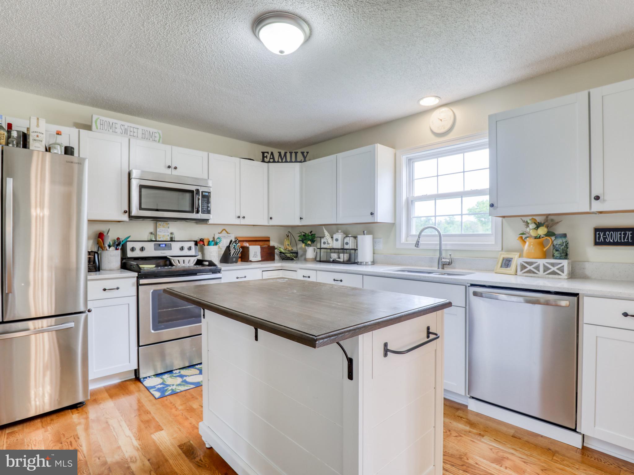 APPLE TREE FARMS - Residential