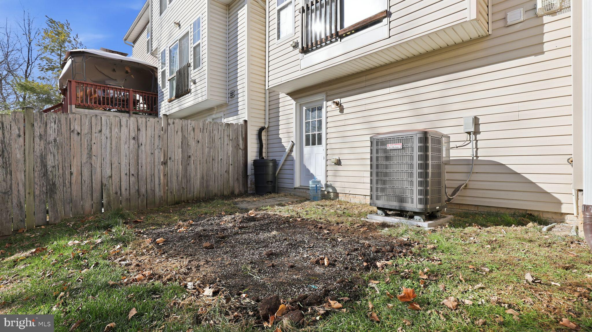 SENECA RIDGE - Residential