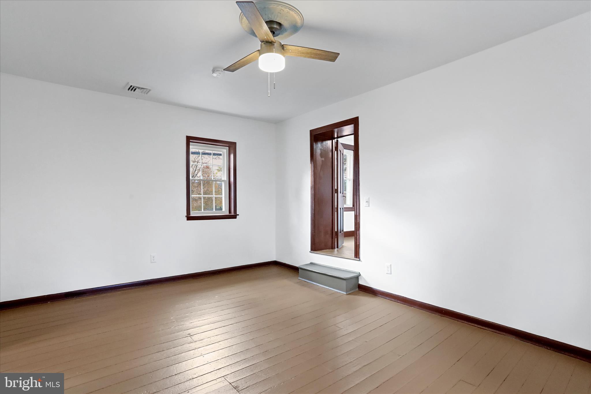 WOLFSVILLE - Commercial Sale