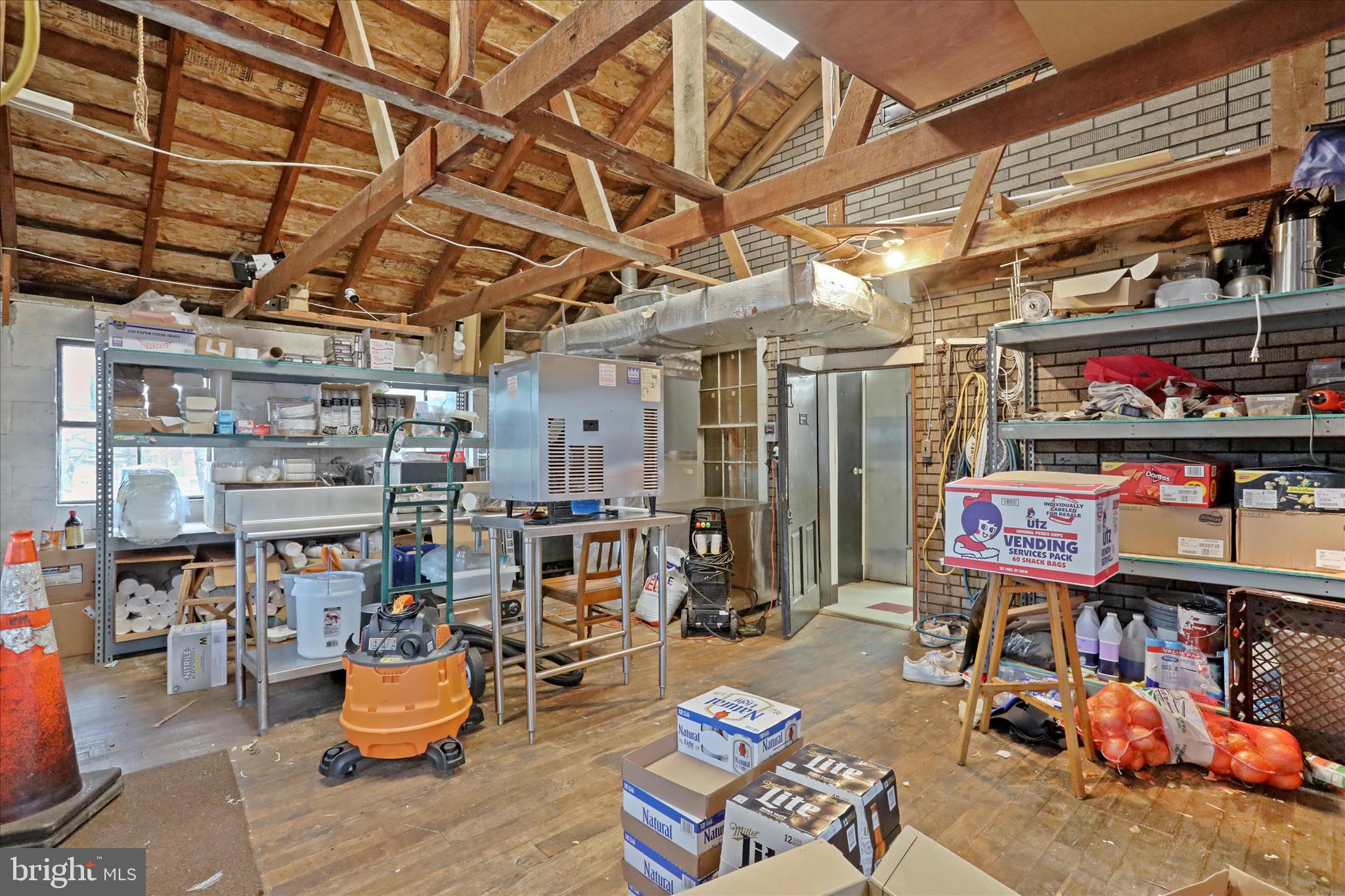 WOLFSVILLE - Commercial Sale