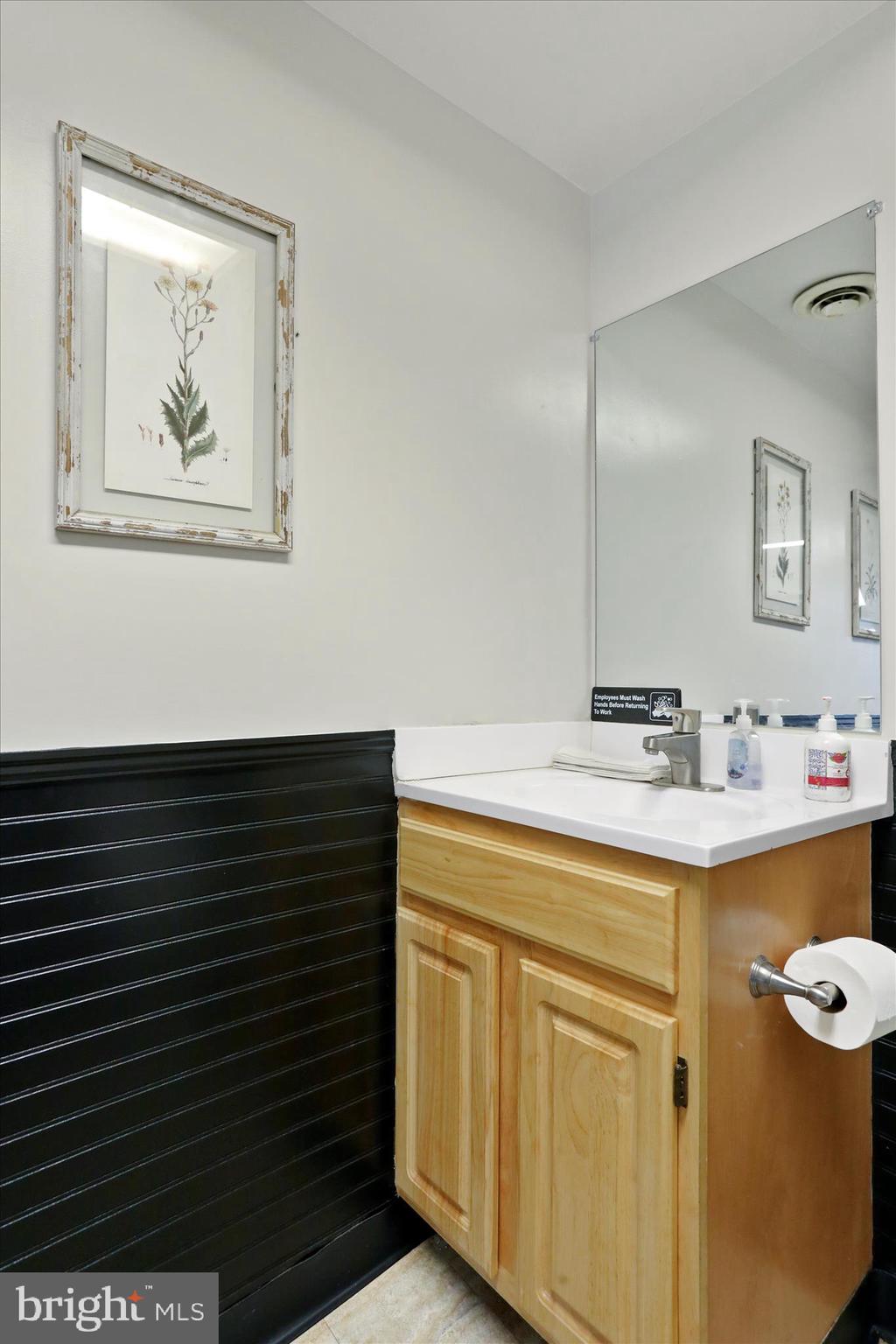 WOLFSVILLE - Commercial Sale