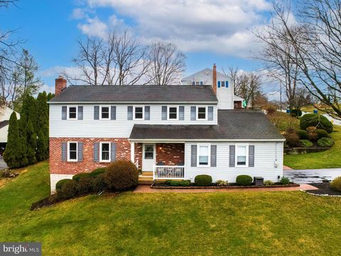 913 BAYLOWELL DRIVE WEST CHESTER PA 19380