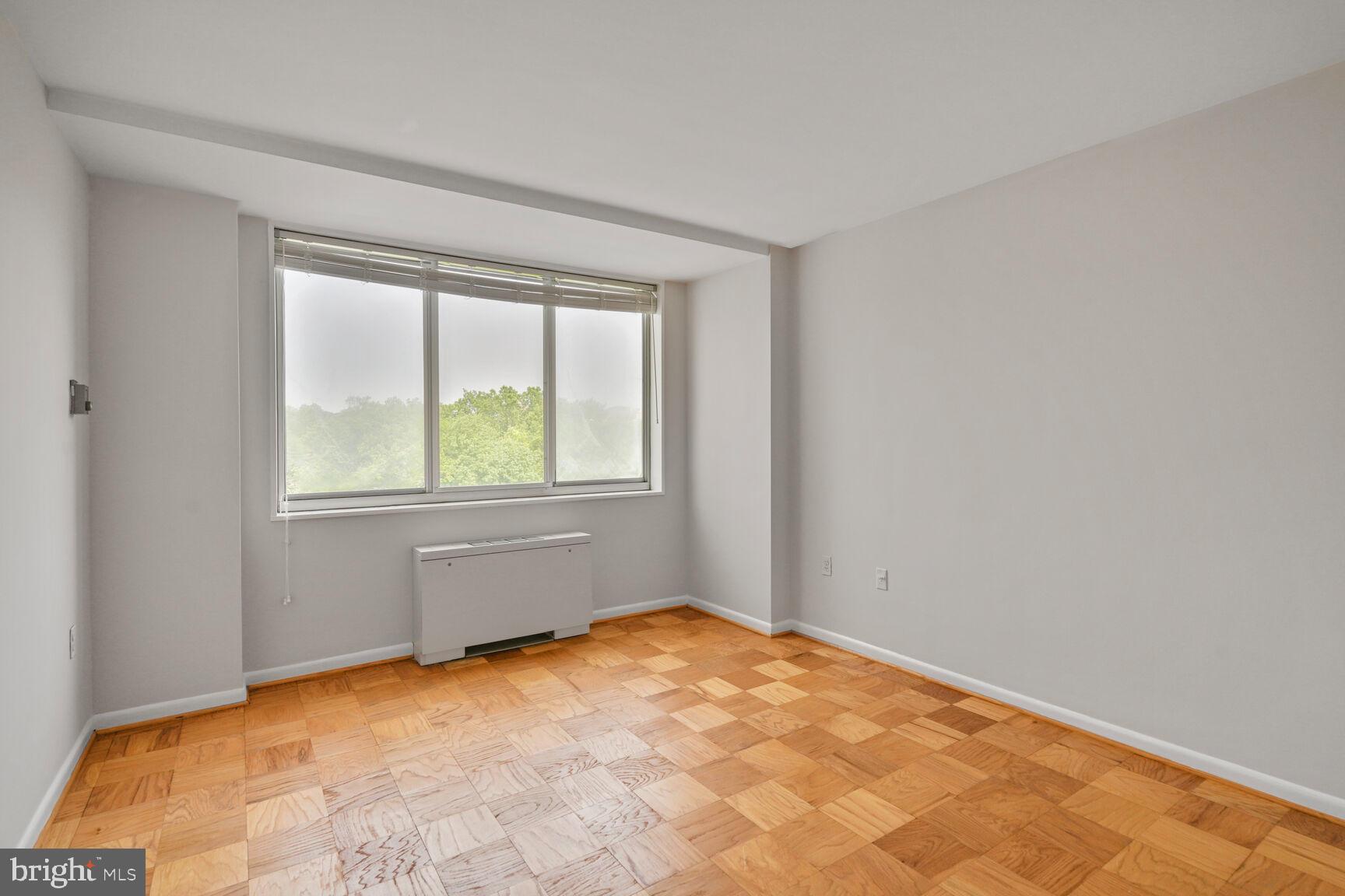 GROSVENOR PARK - Residential Lease