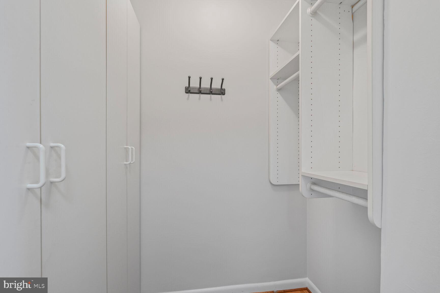 GROSVENOR PARK - Residential Lease