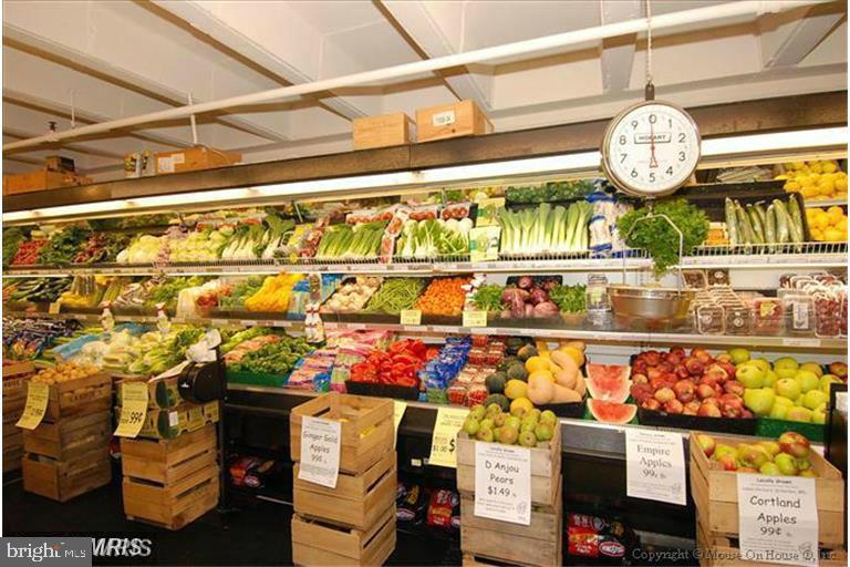 GROSVENOR PARK - Residential Lease