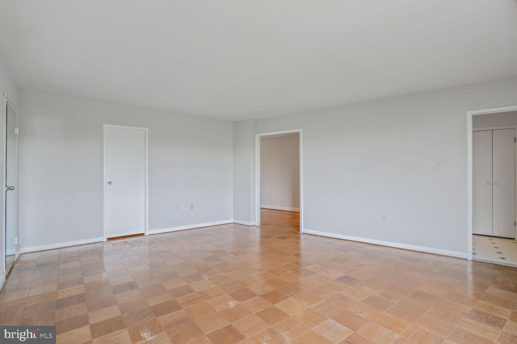 GROSVENOR PARK - Residential Lease