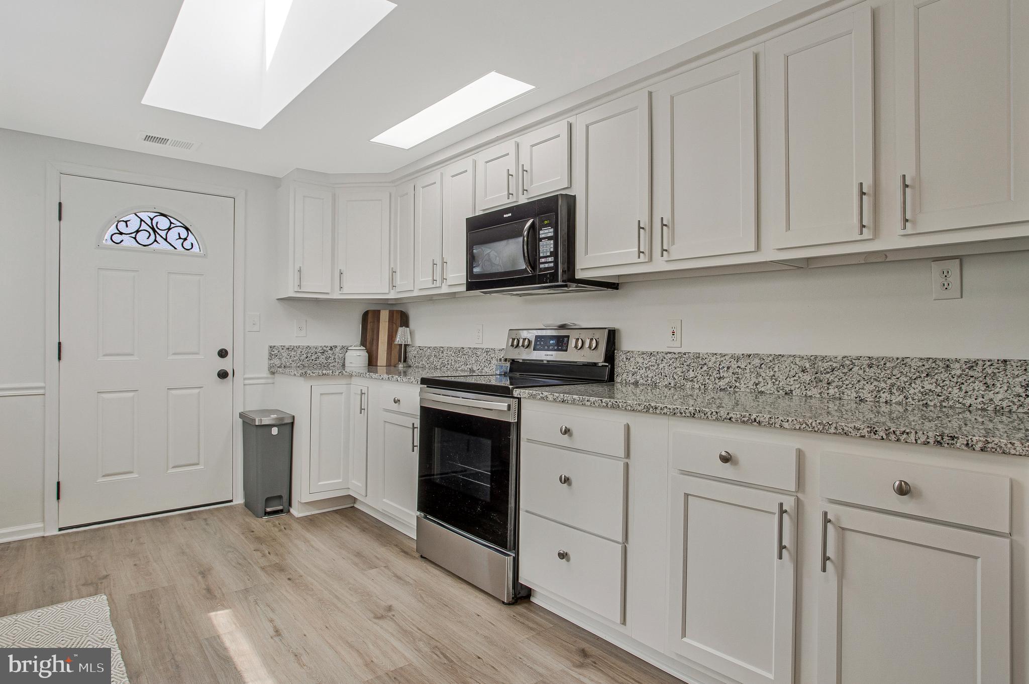 HOLLY HILL HARBOR - Residential