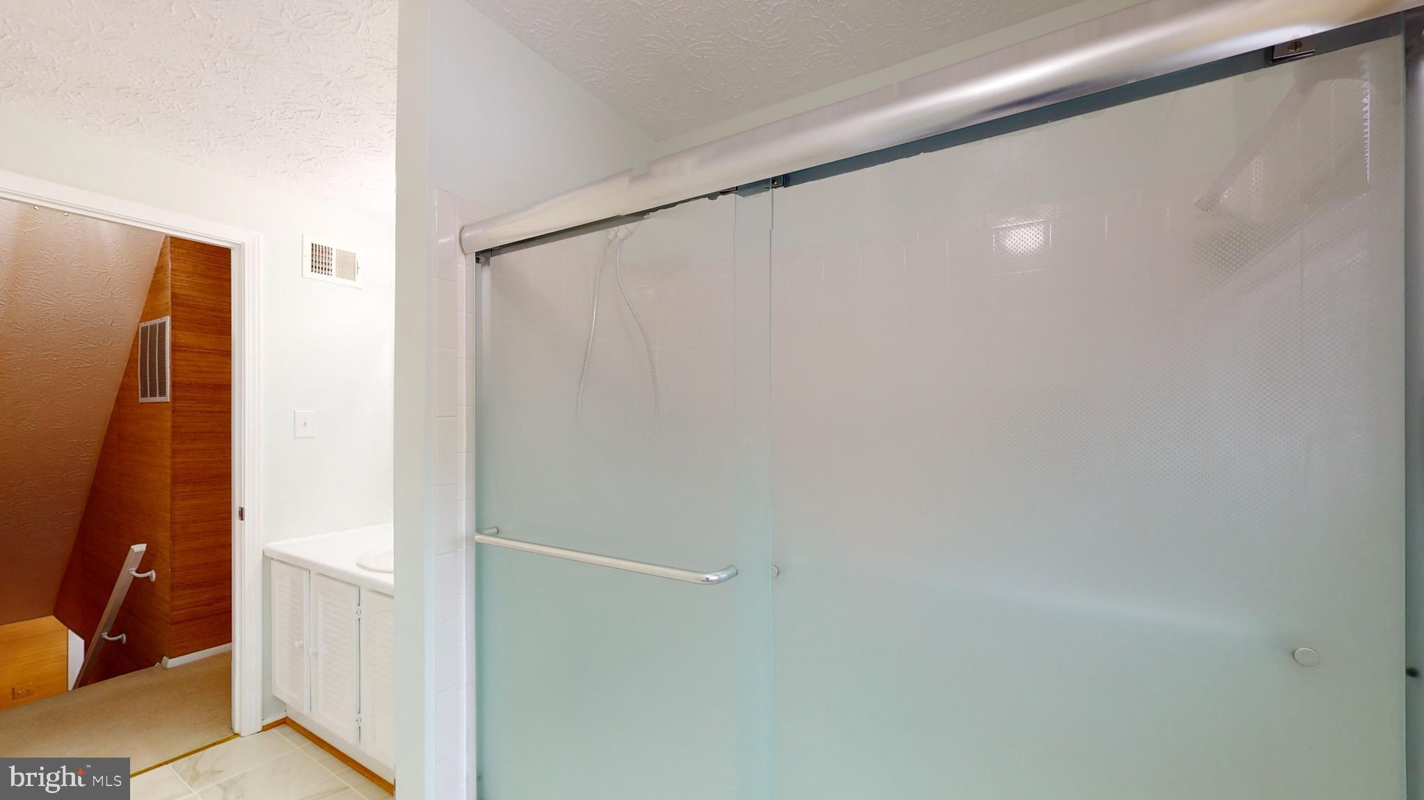 LANDFARE - Residential