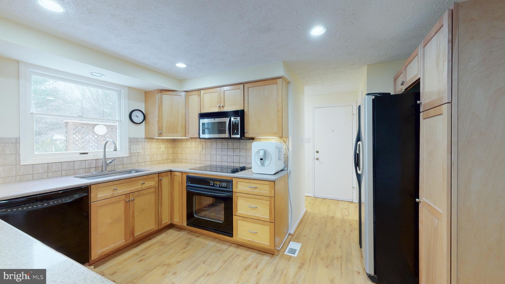 LANDFARE - Residential