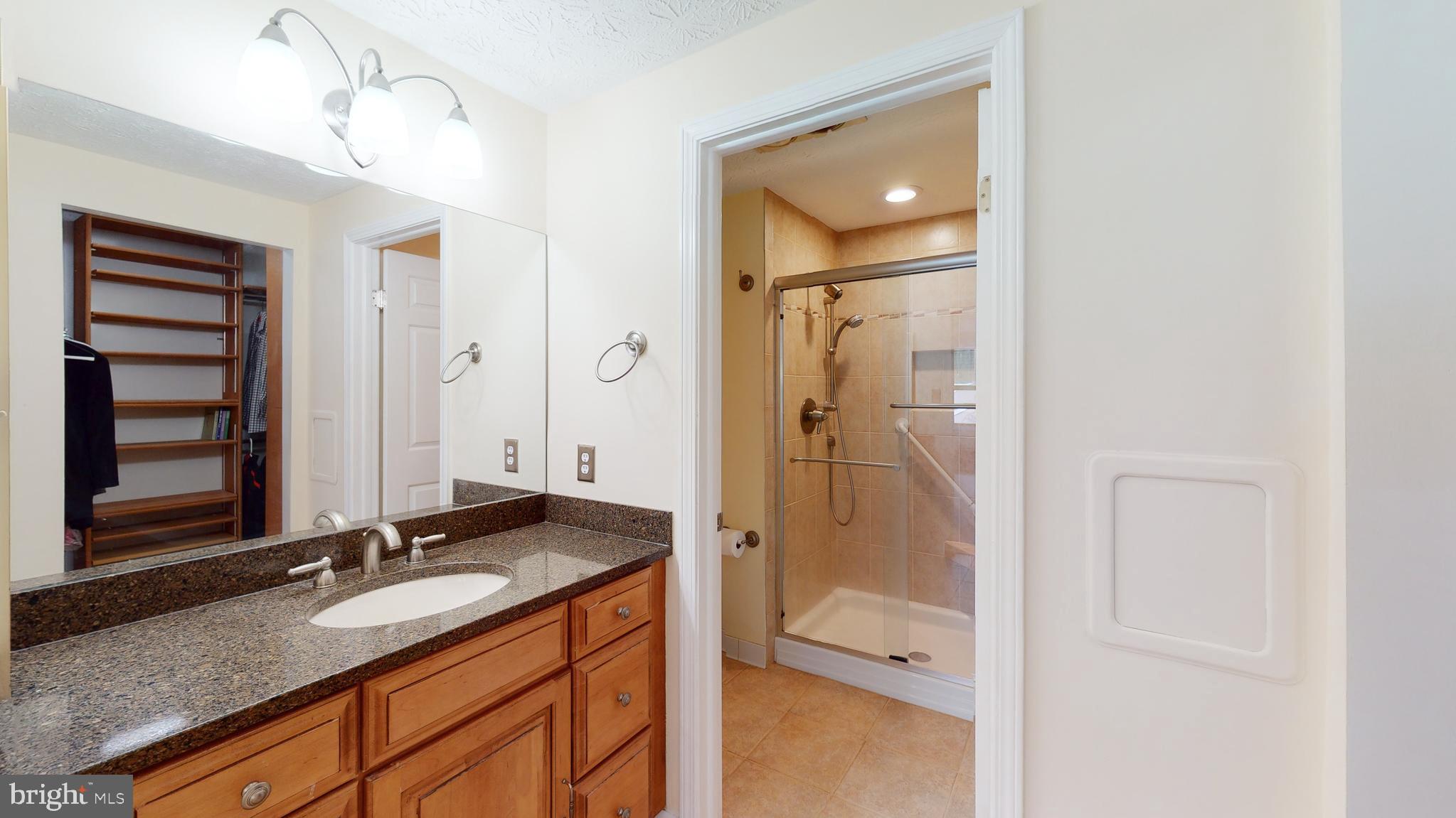 LANDFARE - Residential