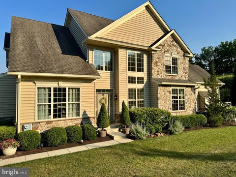 Townhouse For Sale - 3051 Rainer Road<br/> CHESTER SPRINGS, PA 19425