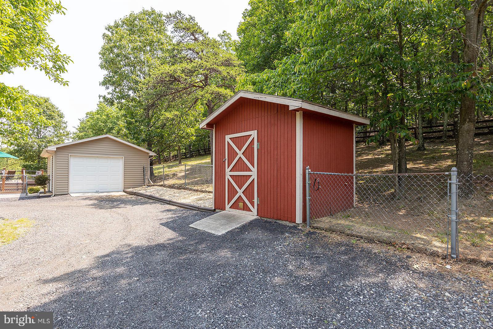 TIMBER RIDGE - Residential