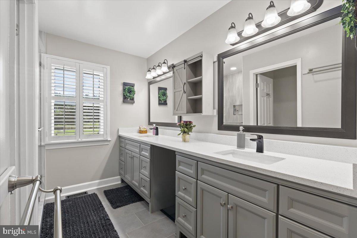 MARSHALL, VA - Residential