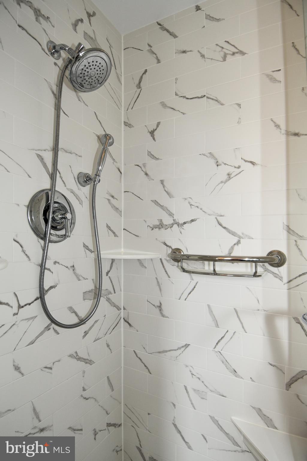 WAYCROFT WOODLAWN - Residential