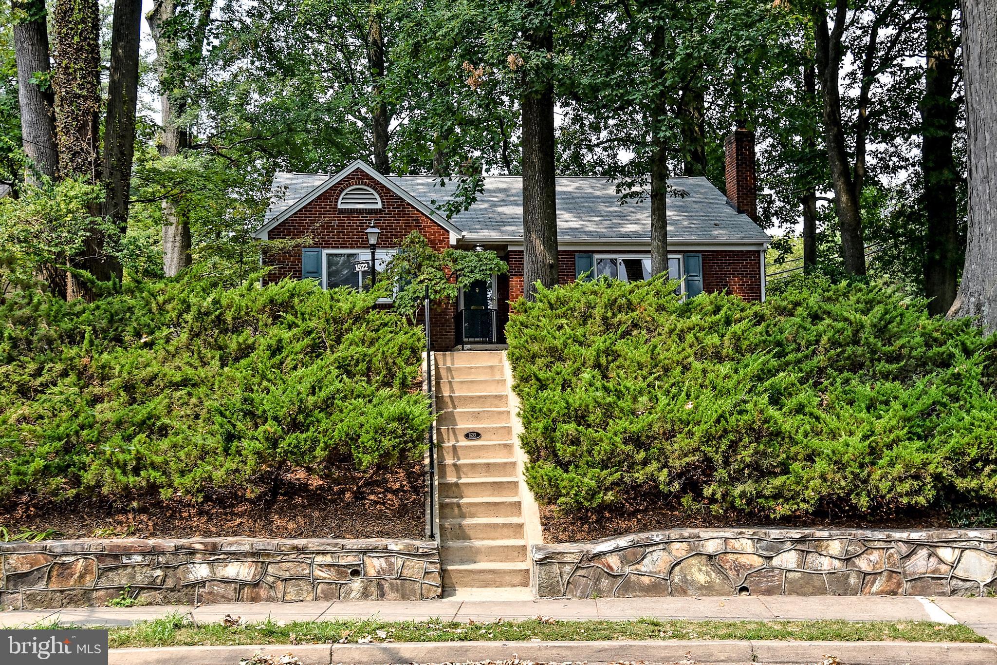 WAYCROFT WOODLAWN - Residential