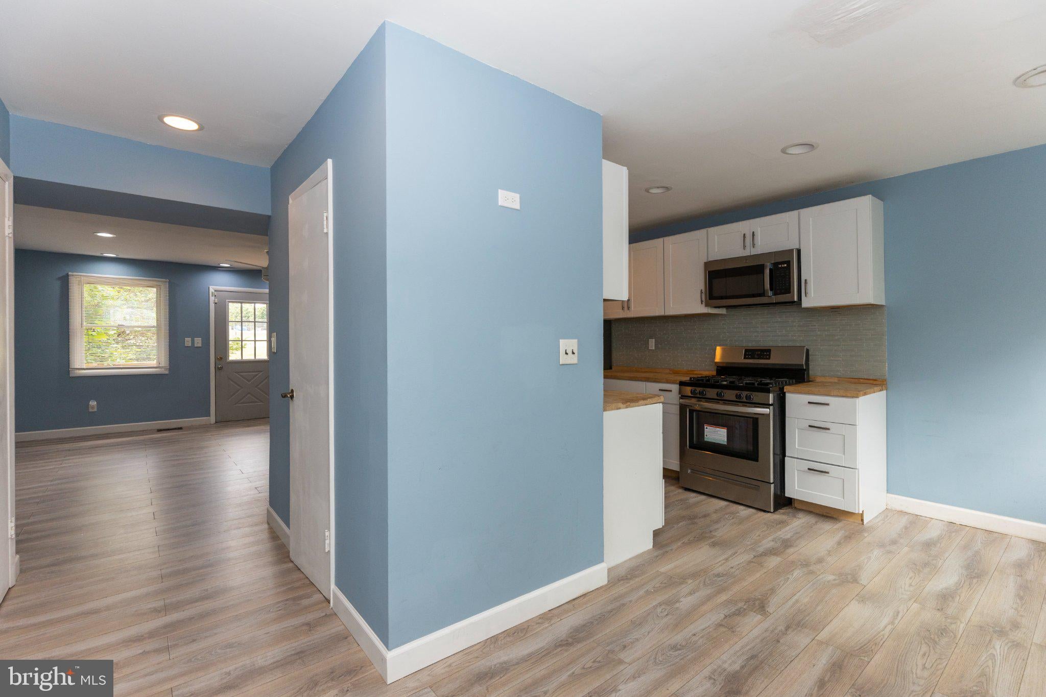 412 FALLING SPRING COURT