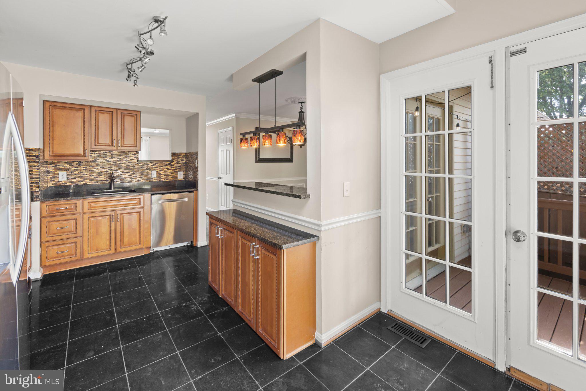 BLUEMONT - Residential Lease