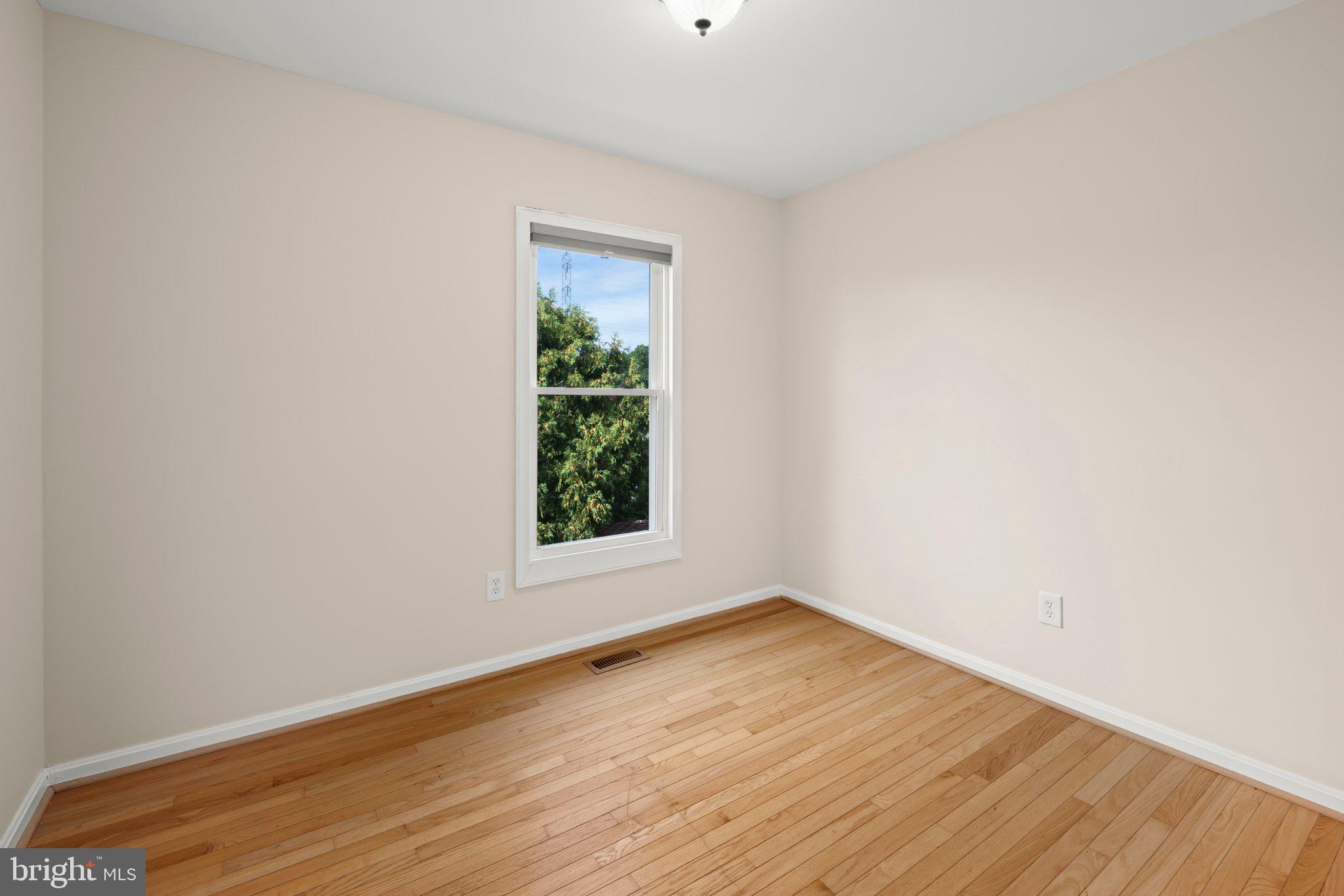 BLUEMONT - Residential Lease