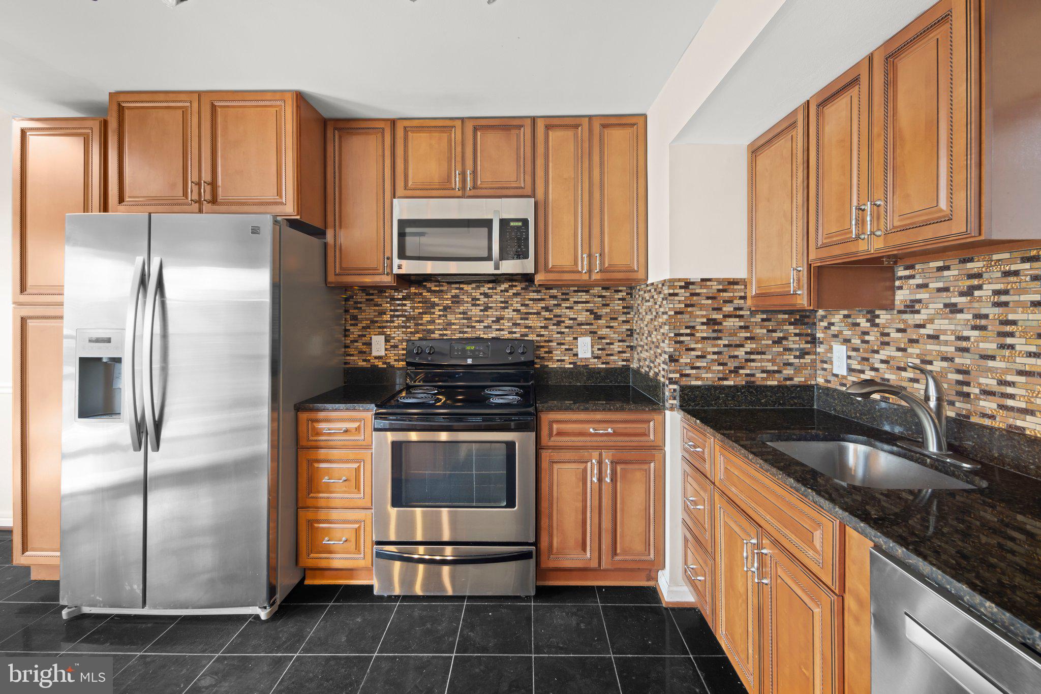 BLUEMONT - Residential Lease