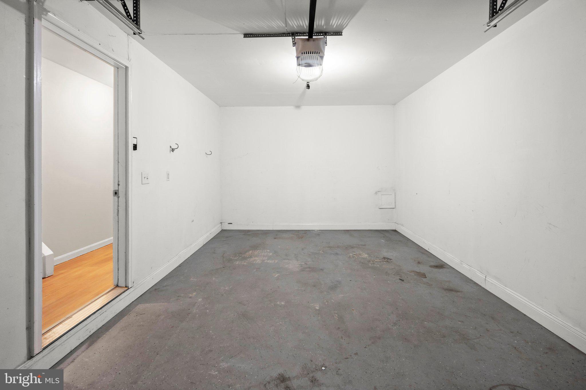 BLUEMONT - Residential Lease