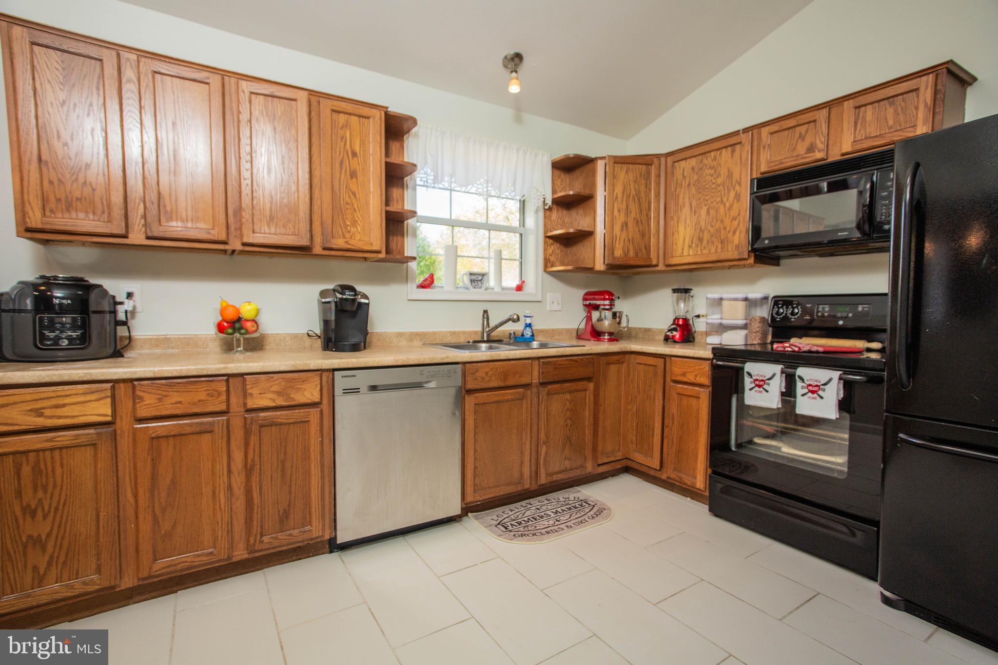 DEVON GREEN - Residential