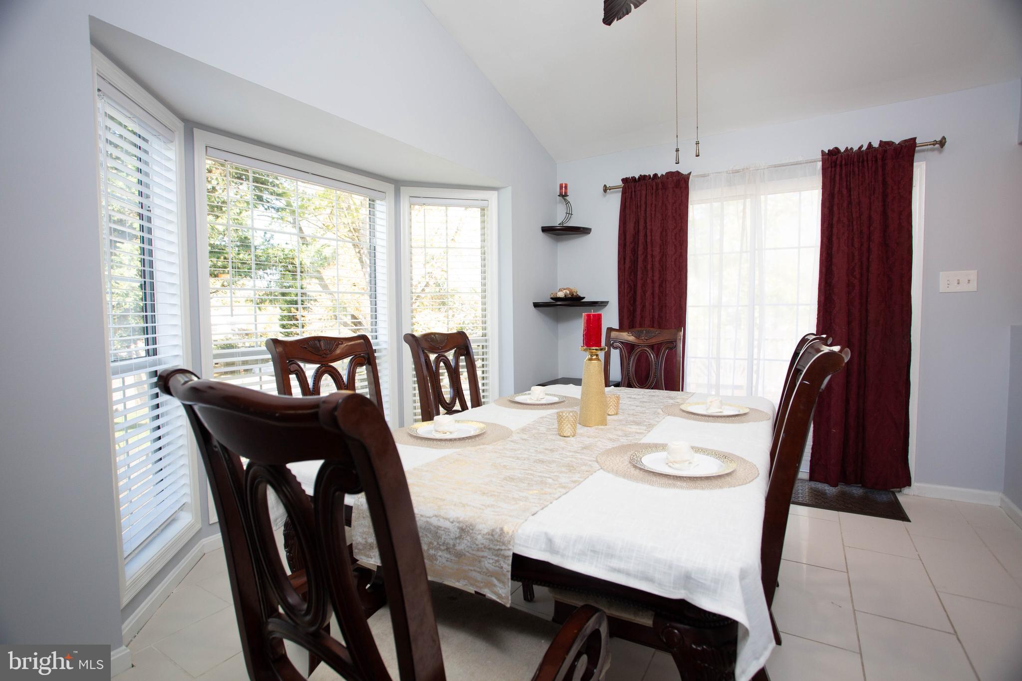 DEVON GREEN - Residential