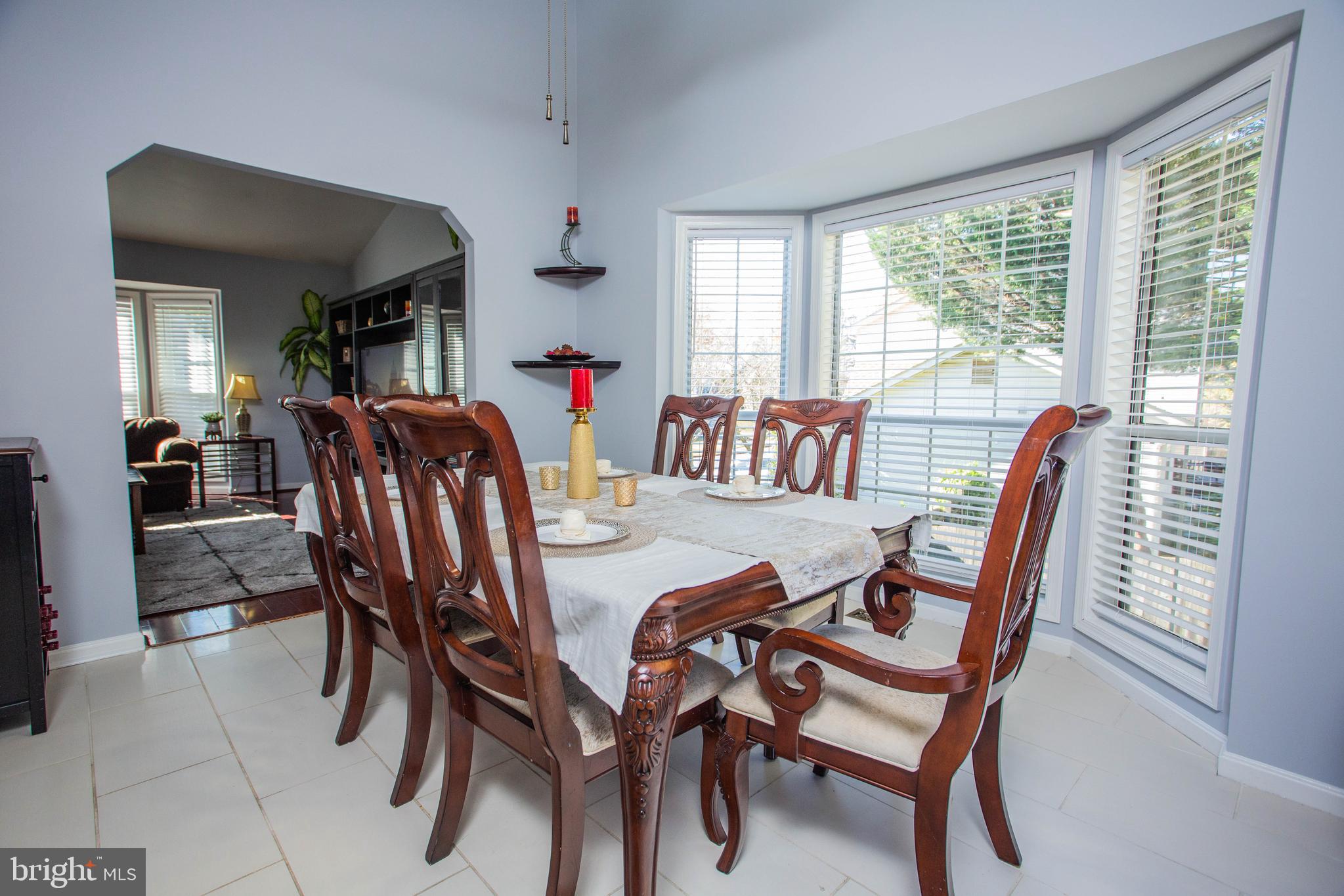 DEVON GREEN - Residential