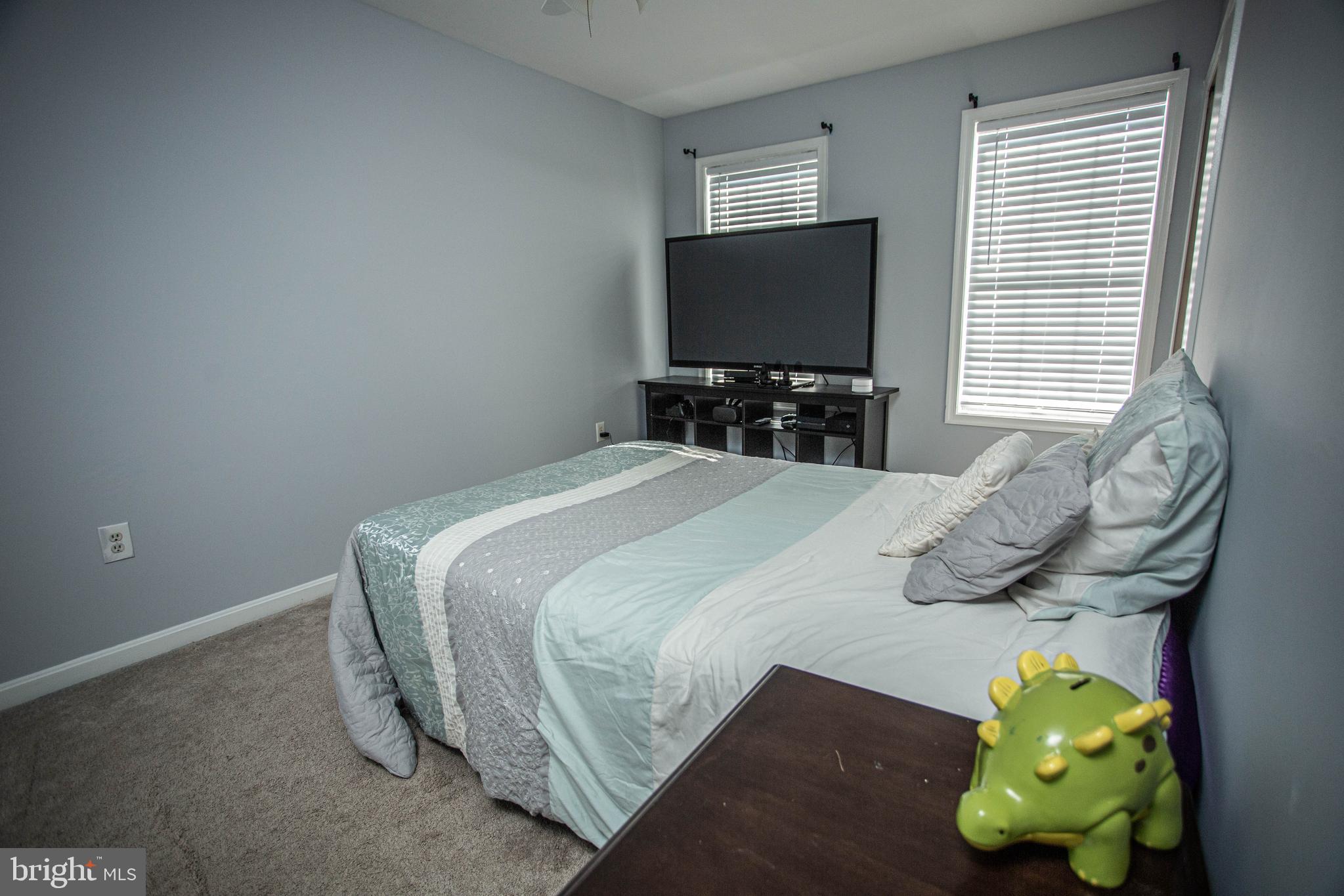 DEVON GREEN - Residential